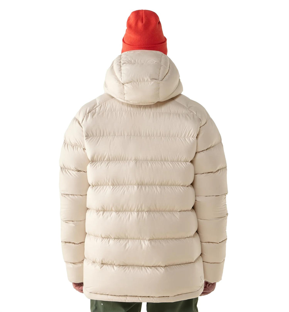 Haglöfs Rosson Down Hood Men jakke i lys beige, isolert dunjakke med hette og glidelås, utendørs tilbehør for kalde dager.