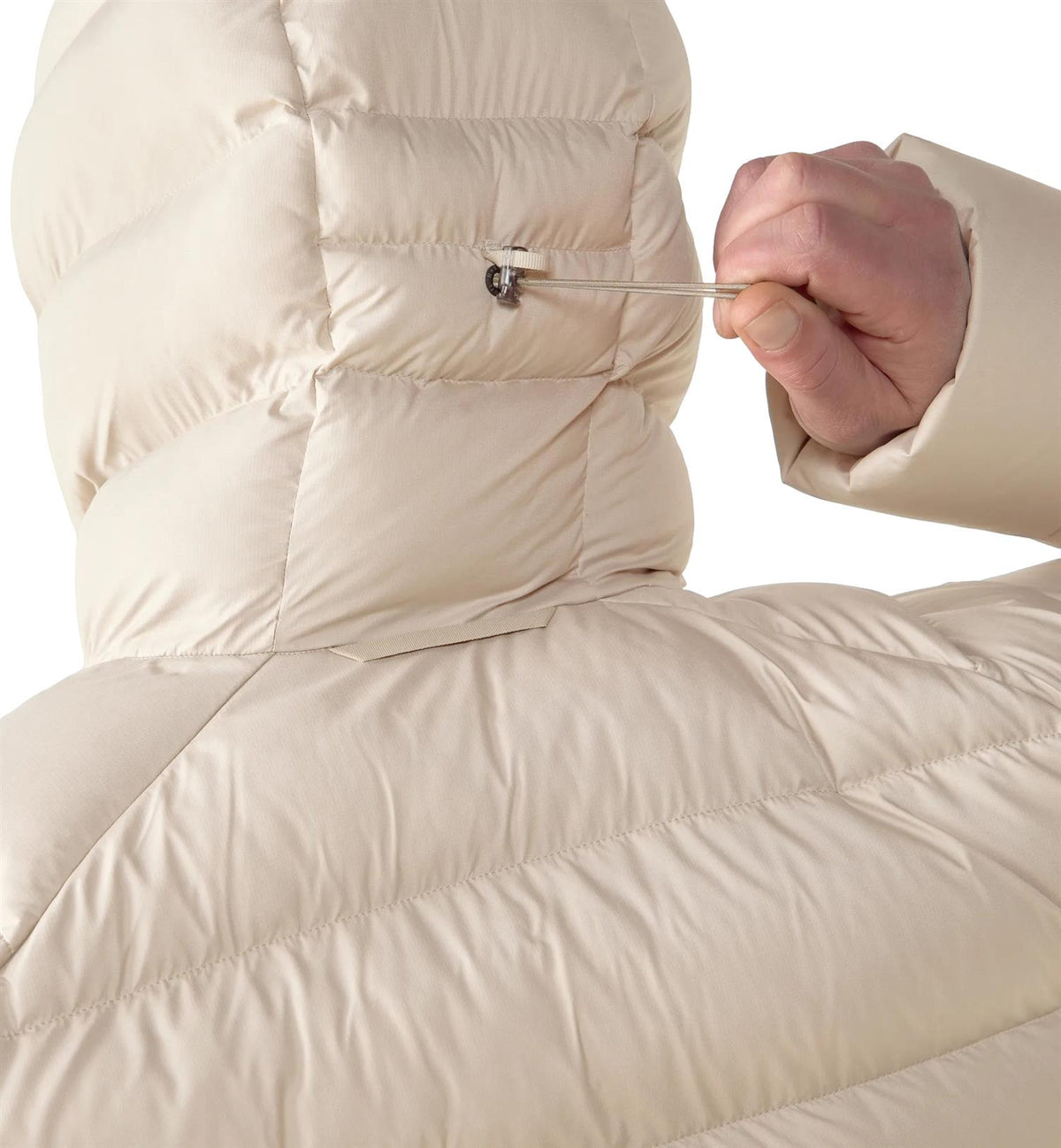 Haglöfs Rosson Down Hood Men jakke i lys beige, varm dunjakke med hette, passer for kalde værforhold.