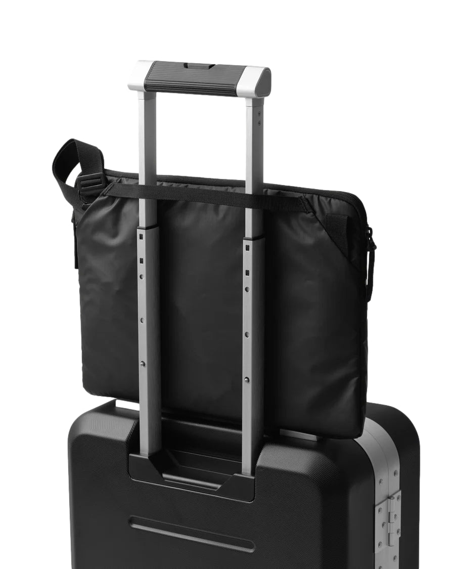 Db Ramverk Laptop Sleeve 16" PC-mappe Sort - modostore.no