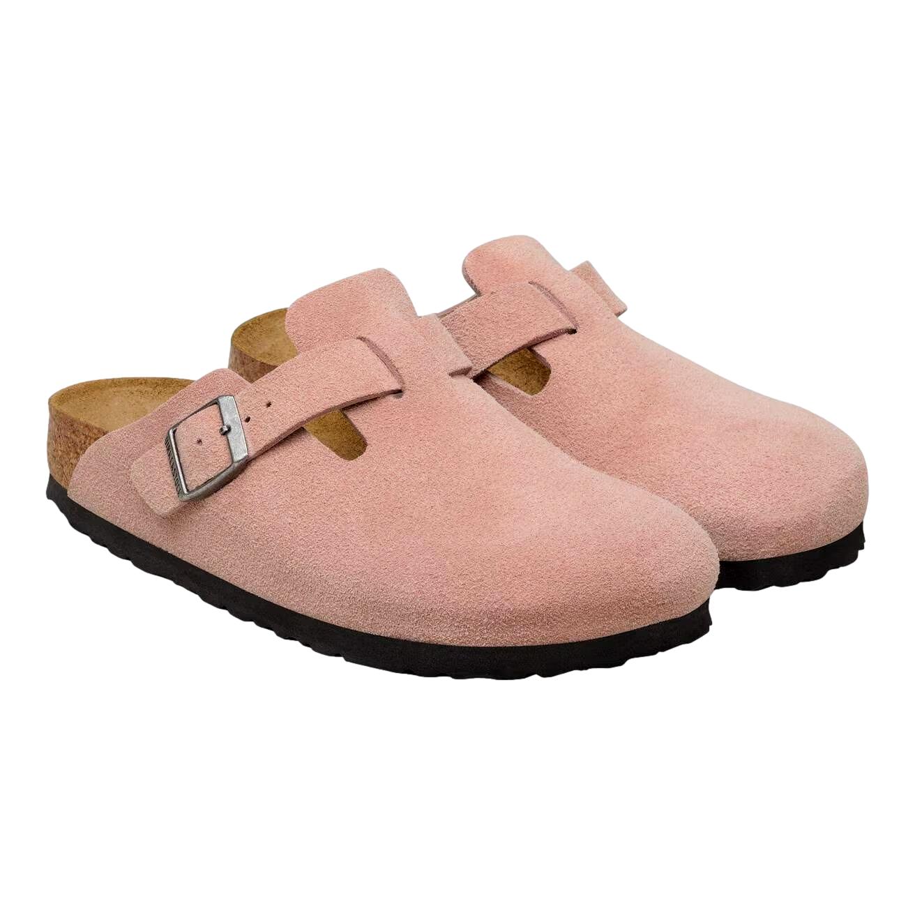 Birkenstock Boston suede smale rosa sko med lyserosa farge og komfortabel design, vises i bildet.
