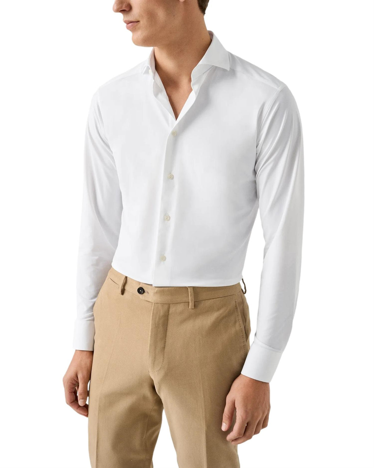 Eton semi-solid hvit skjorte med fireveis stretch, langermet, klassisk design for menn, nærbilde av stoff og krage