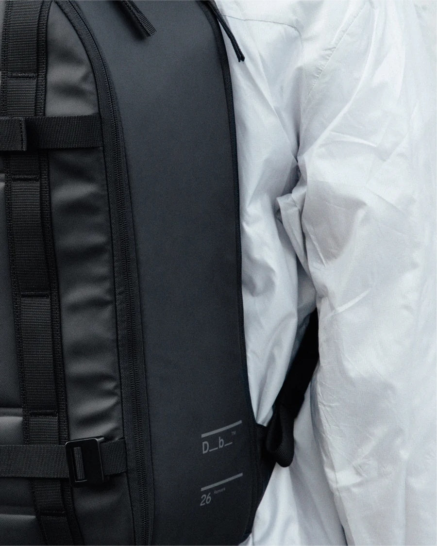 Db Ramverk Backpack 26 L Sekk Sort - modostore.no