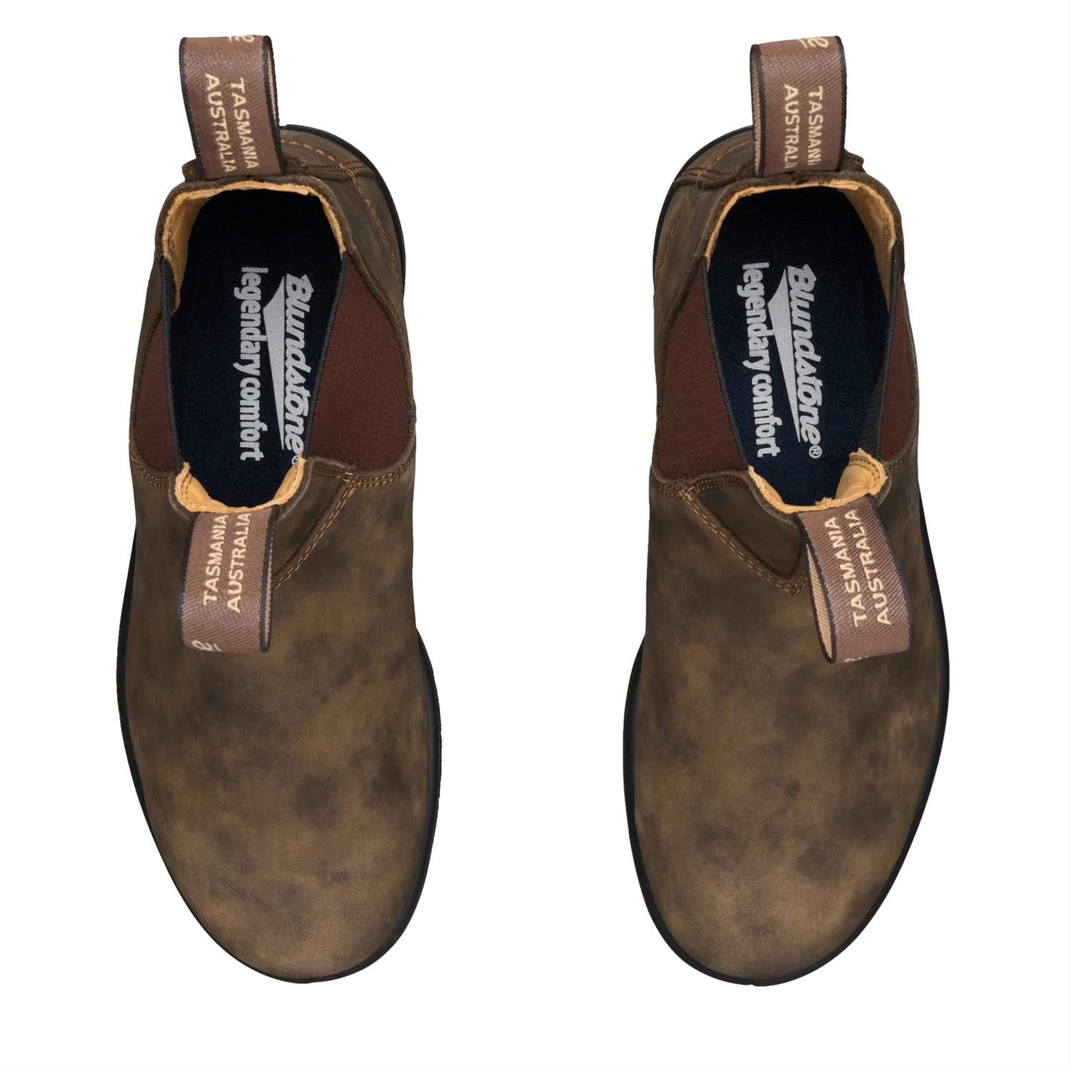Blundstone 585 Chelsea støvel i brun melert skinn, nærbilde av den elegante, slitesterke skodesen og elastiske sider.