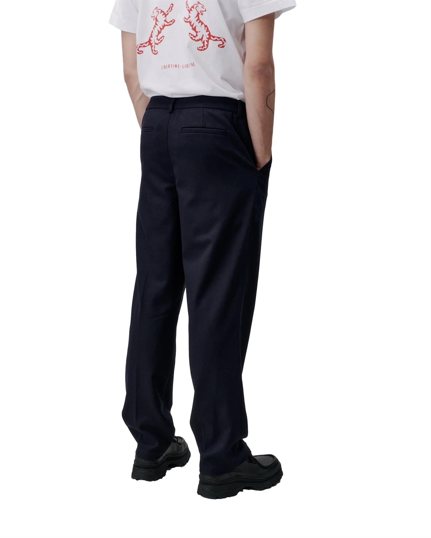 Libertine Libertine Decade Tailored Bukse Marine - modostore.no