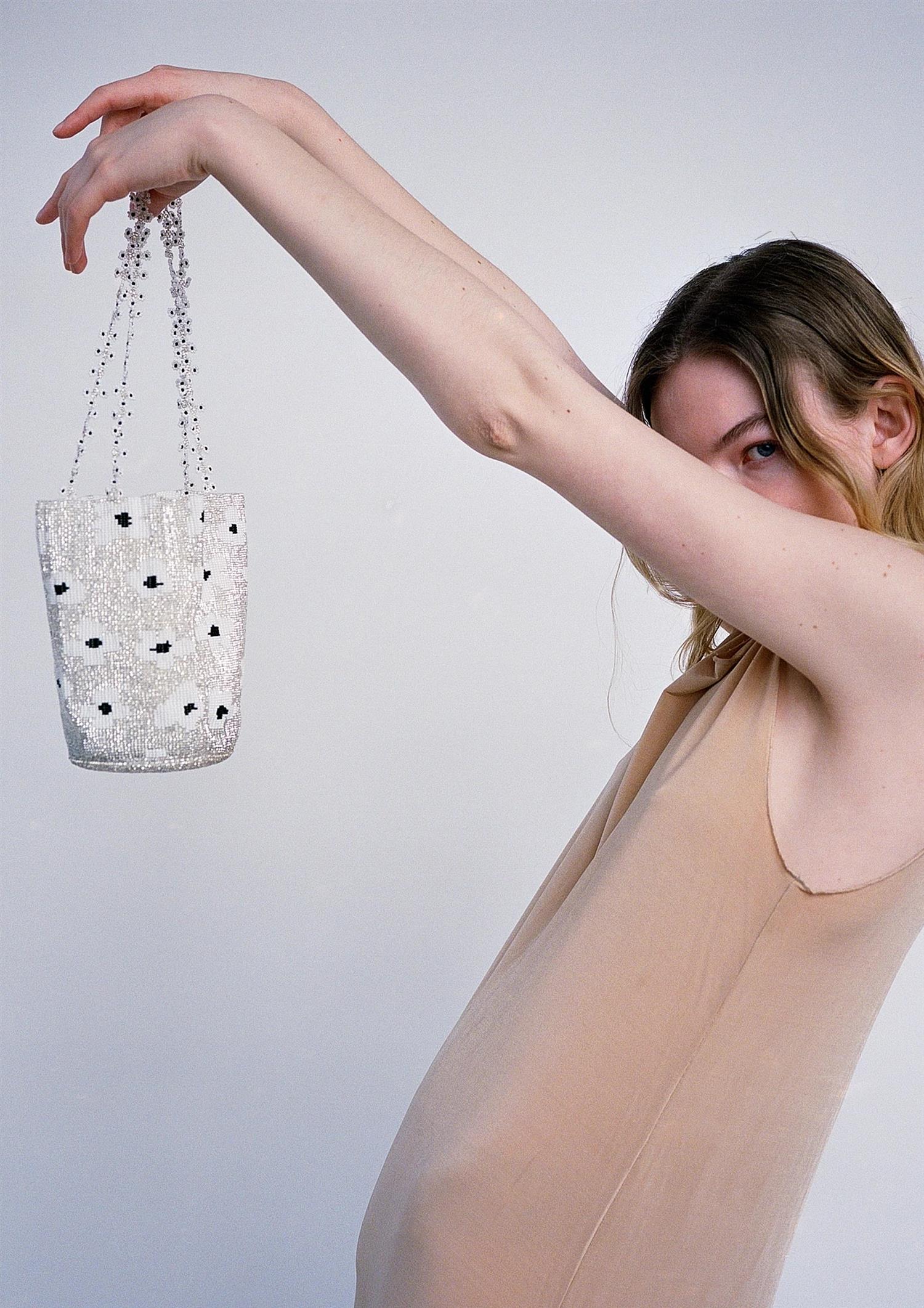 Pura Utz Silver Flower Dream Bag Veske Sølv / Sort