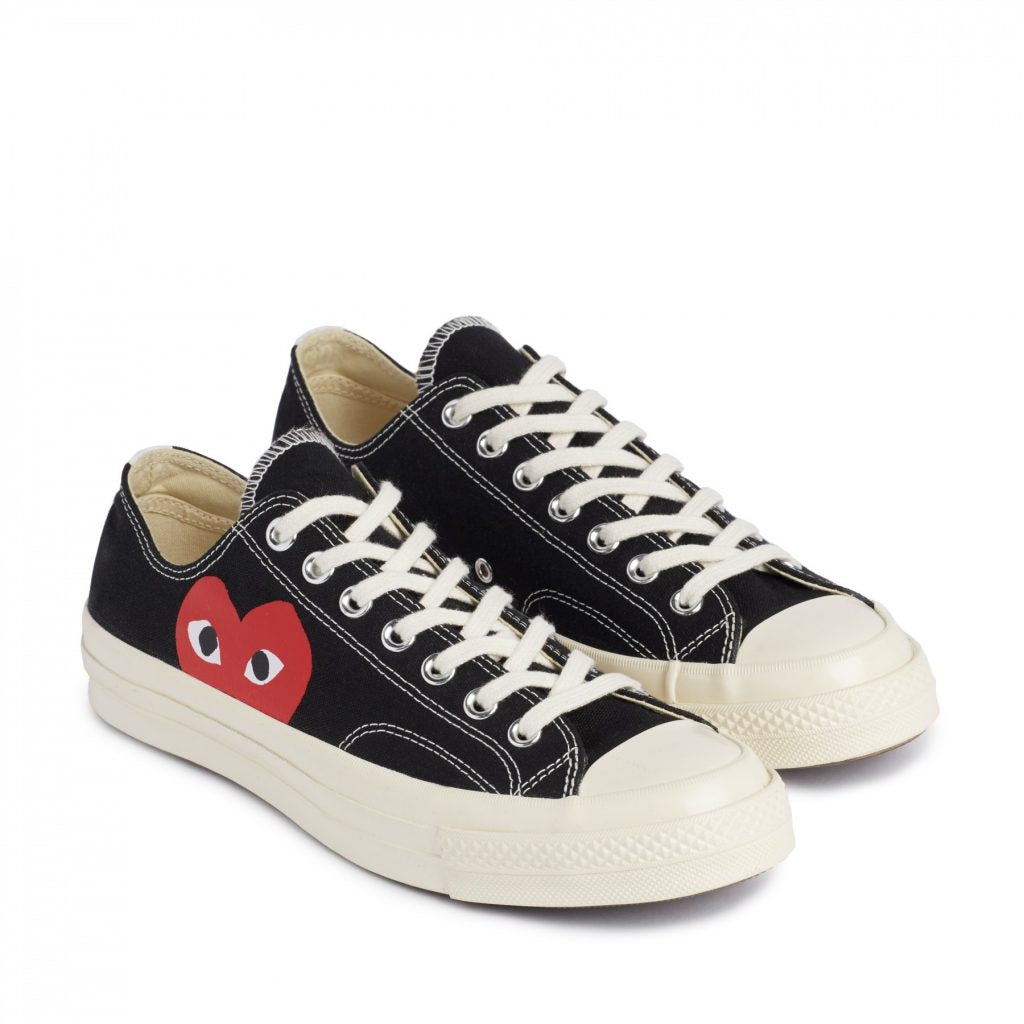 Comme des Garcons Play x Converse CDG Big Heart LOW Top BLACK Sko Sort - modostore.no