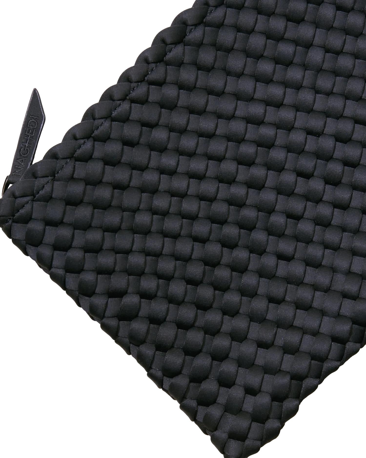 Naghedi Nomad Medium Hobo Veske Sort - modostore.no