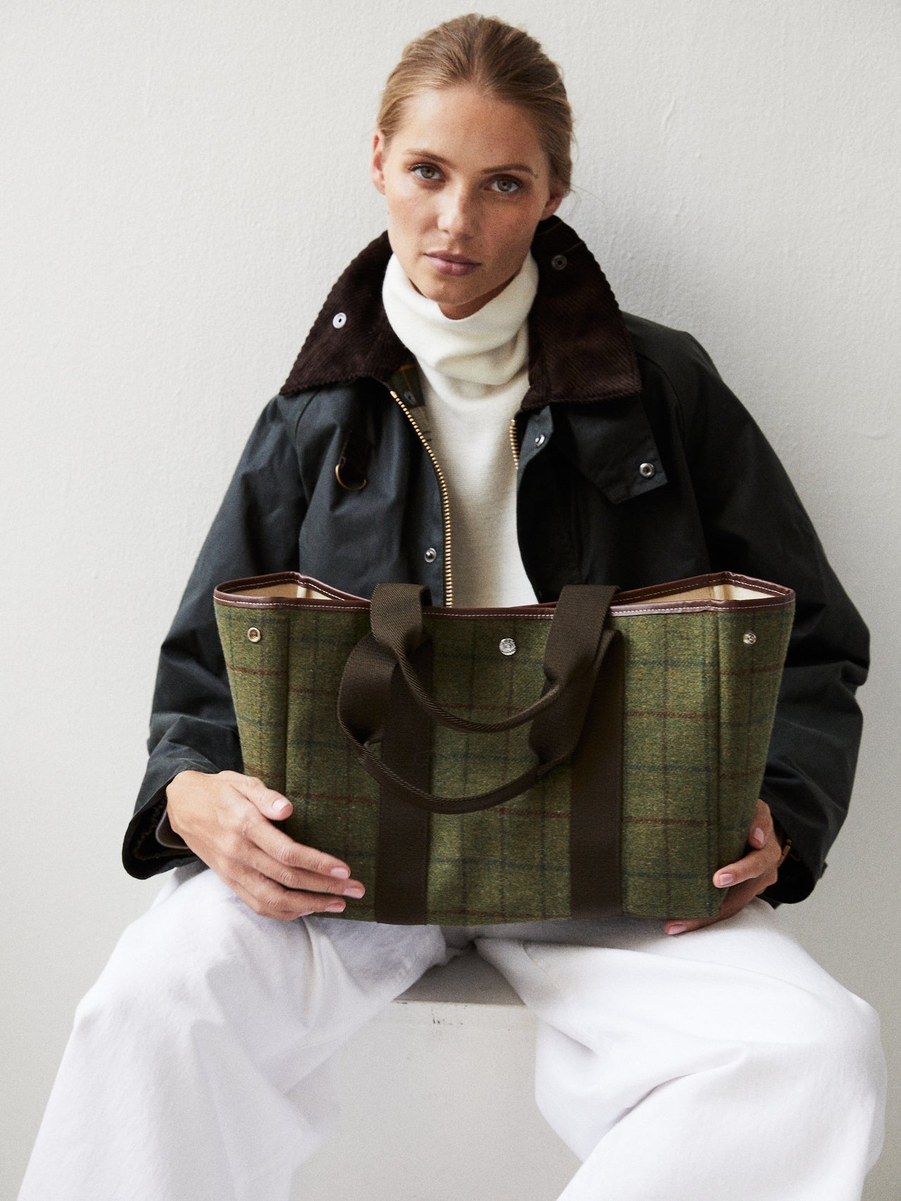 Rue de Verneuil Traversée M Hunting Tweed Khaki Veske Khaki