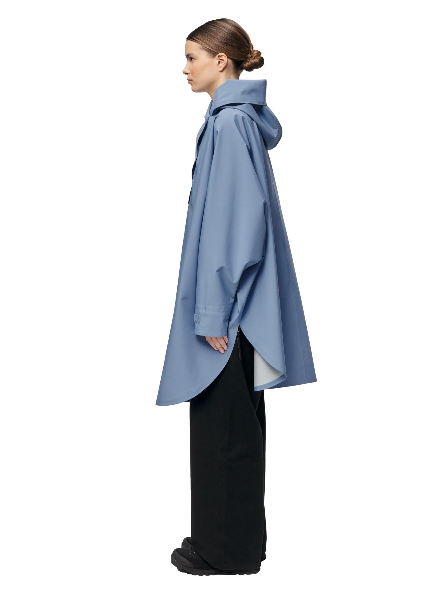 Blæst Bergen Poncho Blue Hour Jakke Lyseblå