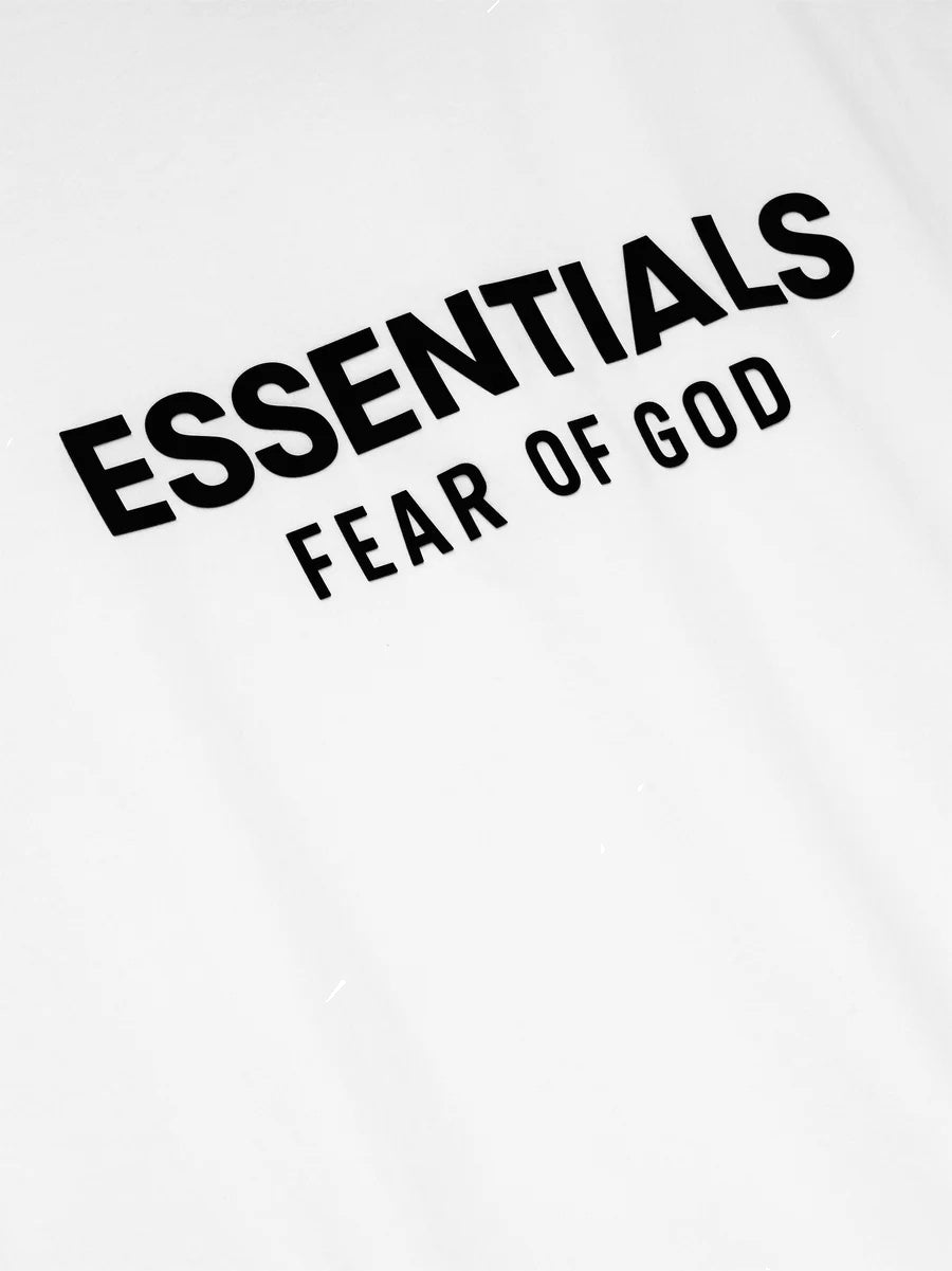 Fear of God Essentials Classic Long Sleeve Tee Longsleeve Hvit - modostore.no