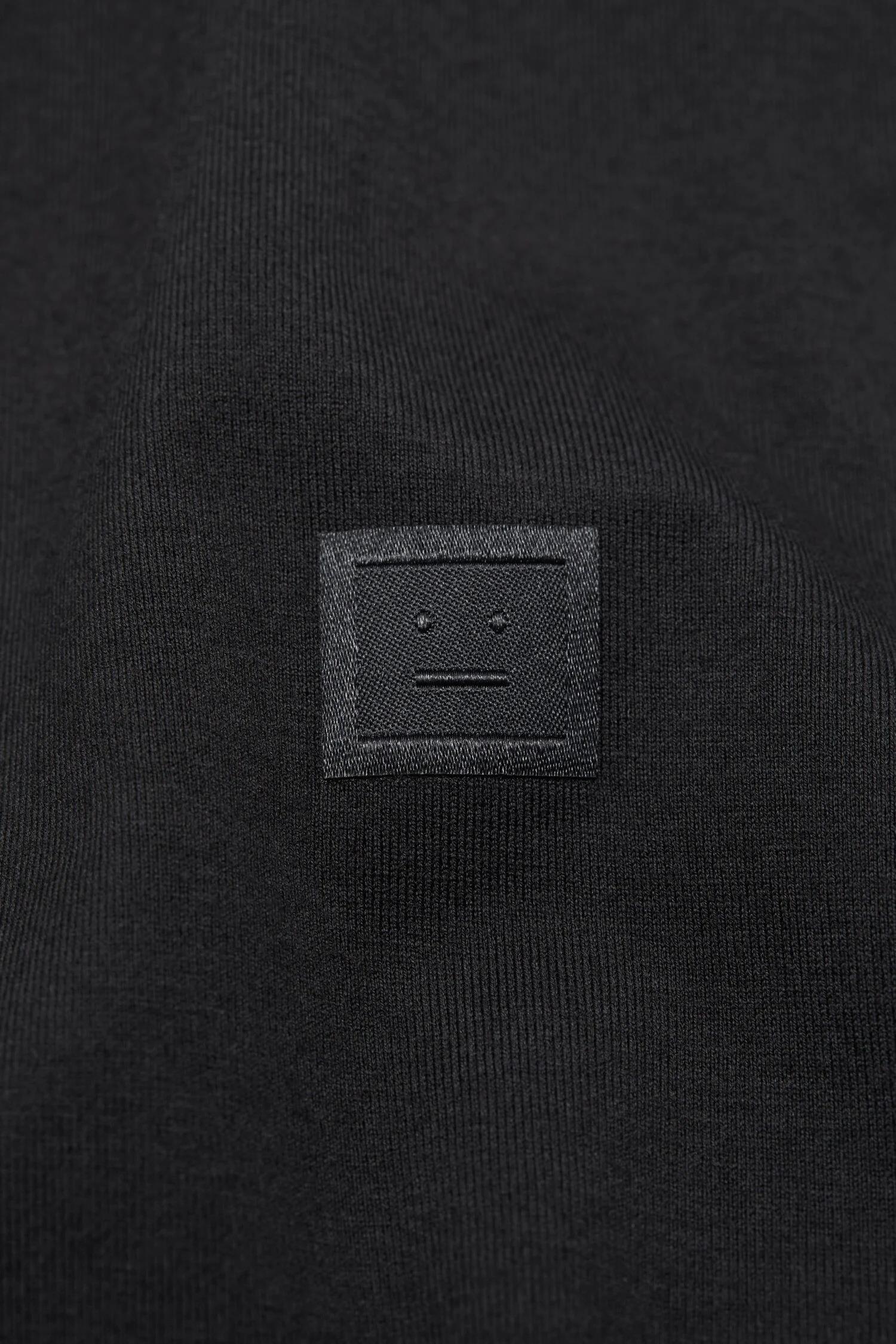 Acne Regular Fit Face T-Shirt T-shirt Sort - modostore.no