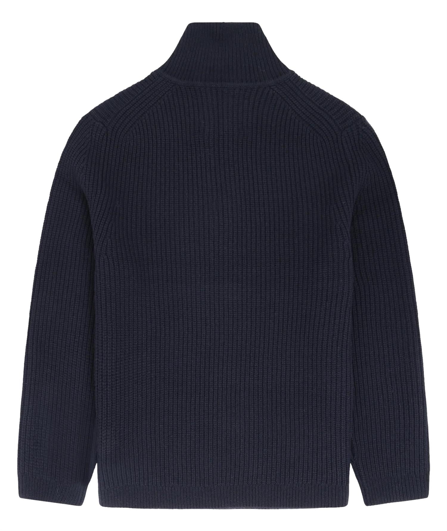 Navy ullgenser med halvglidelås fra Garment Project, mykt og komfortabelt strikkeplagg for kalde dager.