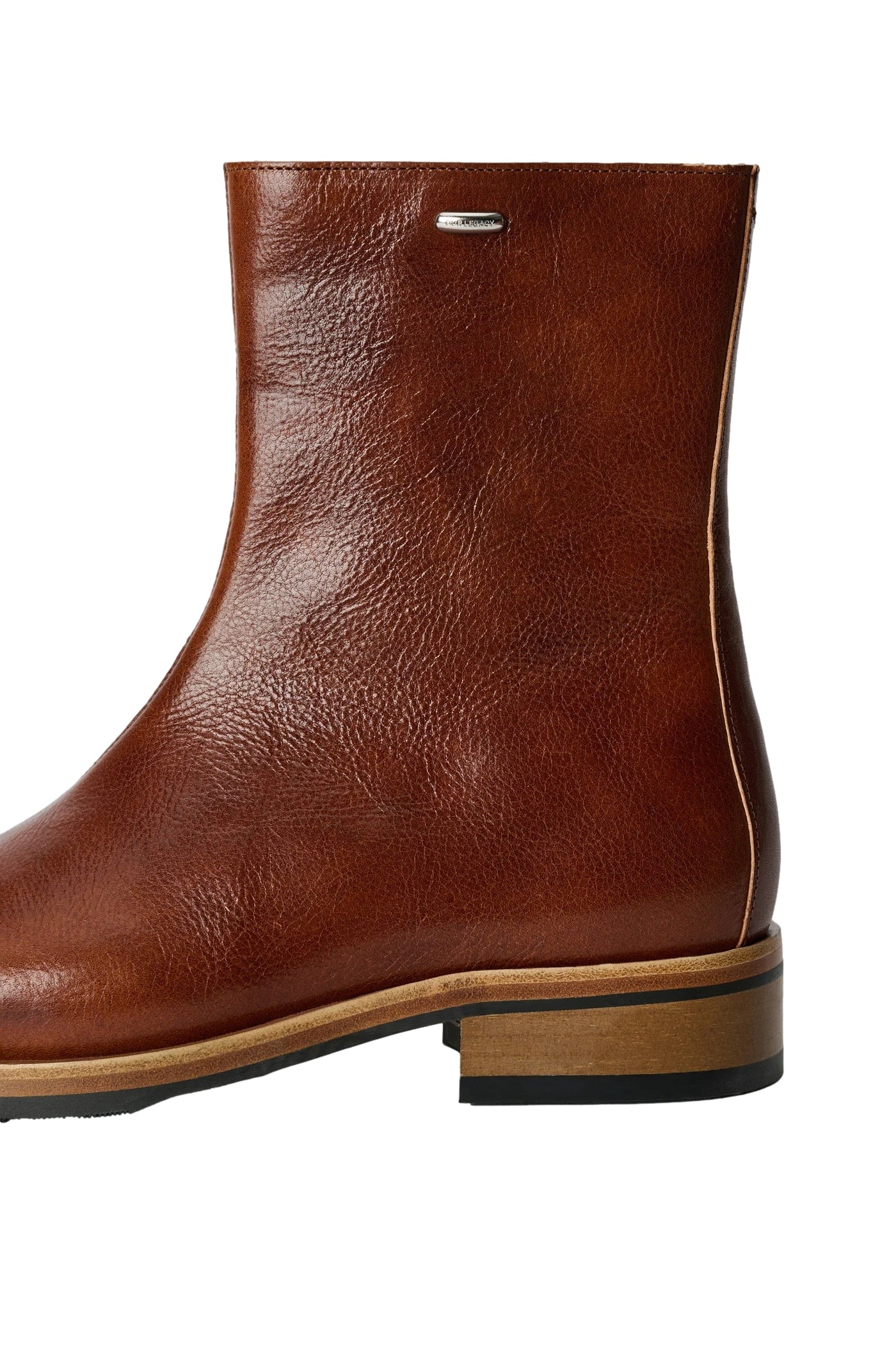 Brune Our Legacy Camion boots, robuste lærsko med snøring og komfortabel passform, vist på bilde.