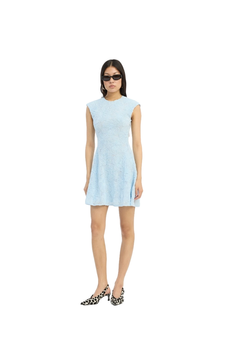 ROTATE Mesh Mini Dress Kjole Lyseblå - modostore.no