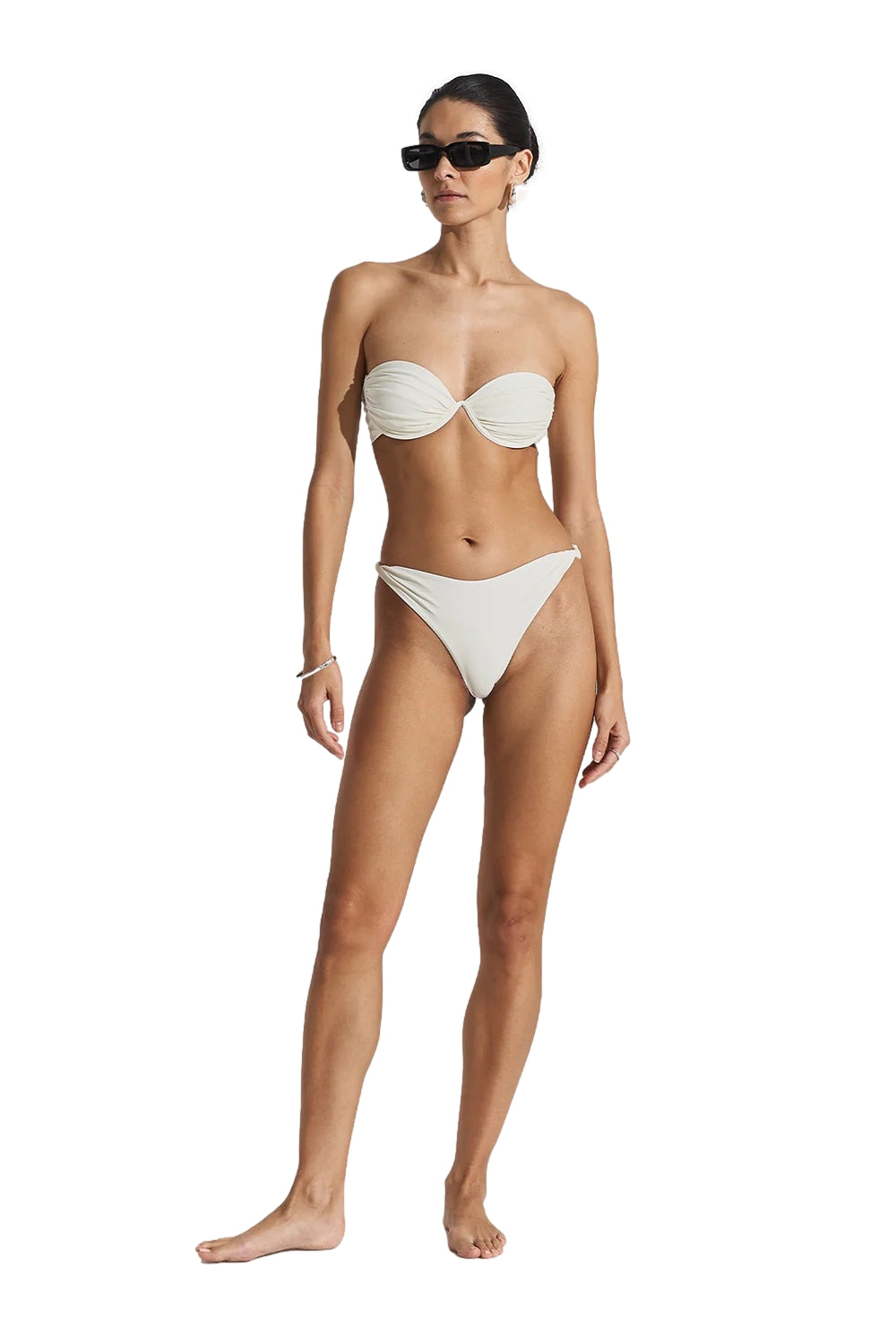 Seaquelle Twisted Bikini Bottom Badetøy Off-White - modostore.no