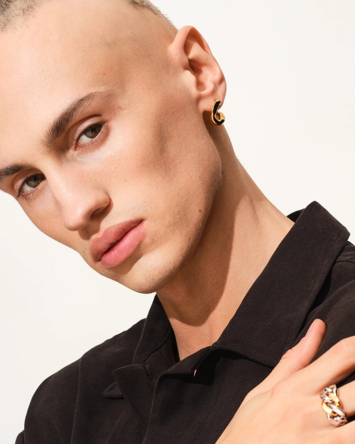 Tom Wood Dean Hoops Gold Øredobber Gull - modostore.no