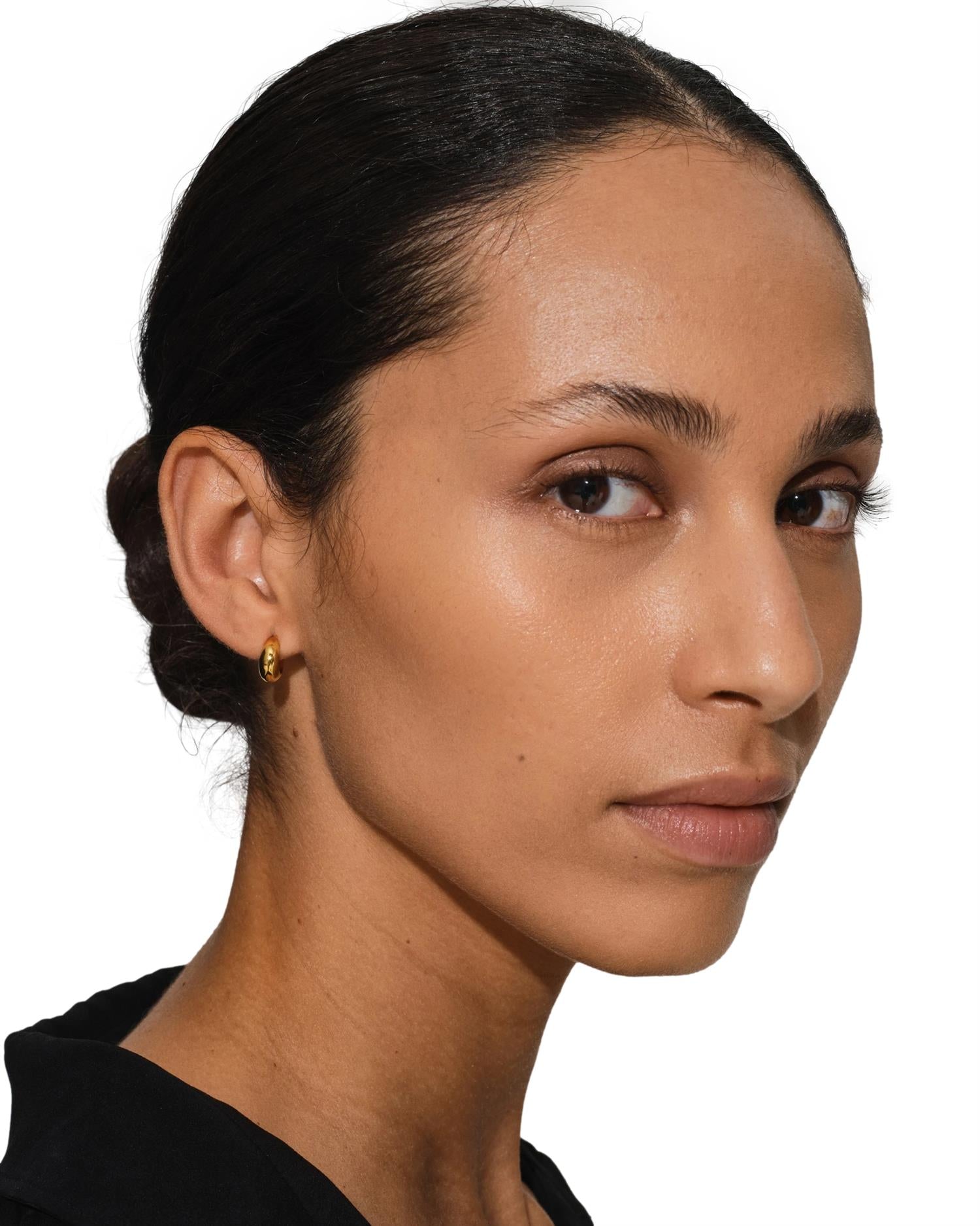 Tom Wood Ice Huggie Gold Øredobber Gull - modostore.no