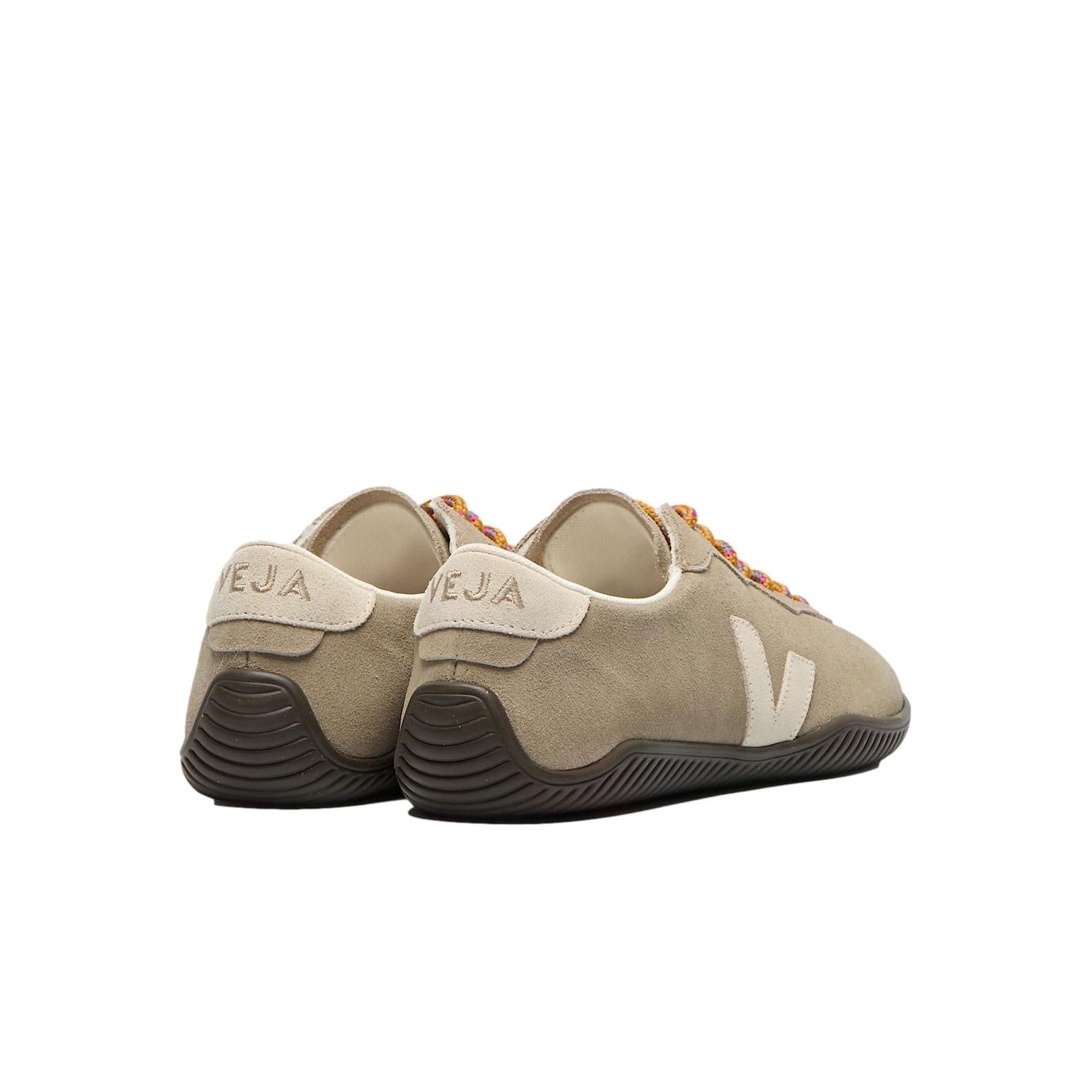 Veja Jitsu Suede Taupe Pierre Eagle Sko Taupe - modostore.no