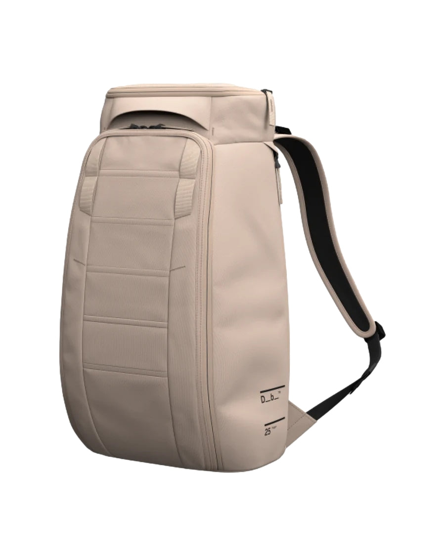 Douchebags DB Hugger Backpack 25L Fogbow Beige Sekk Beige - modostore.no