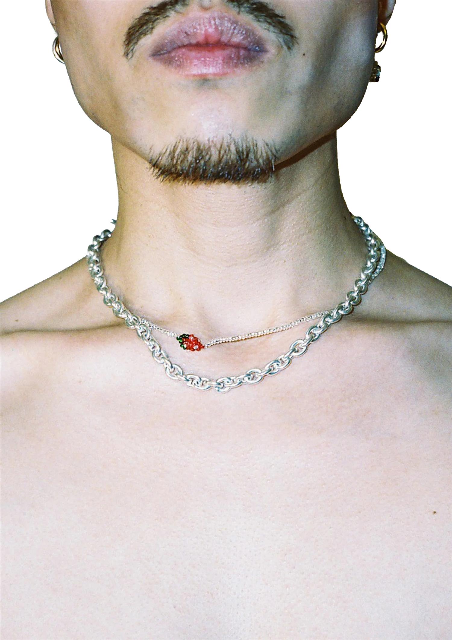 Pura Utz Mini Silver Strawberry Necklace Smykke Sølv Og Rød - modostore.no