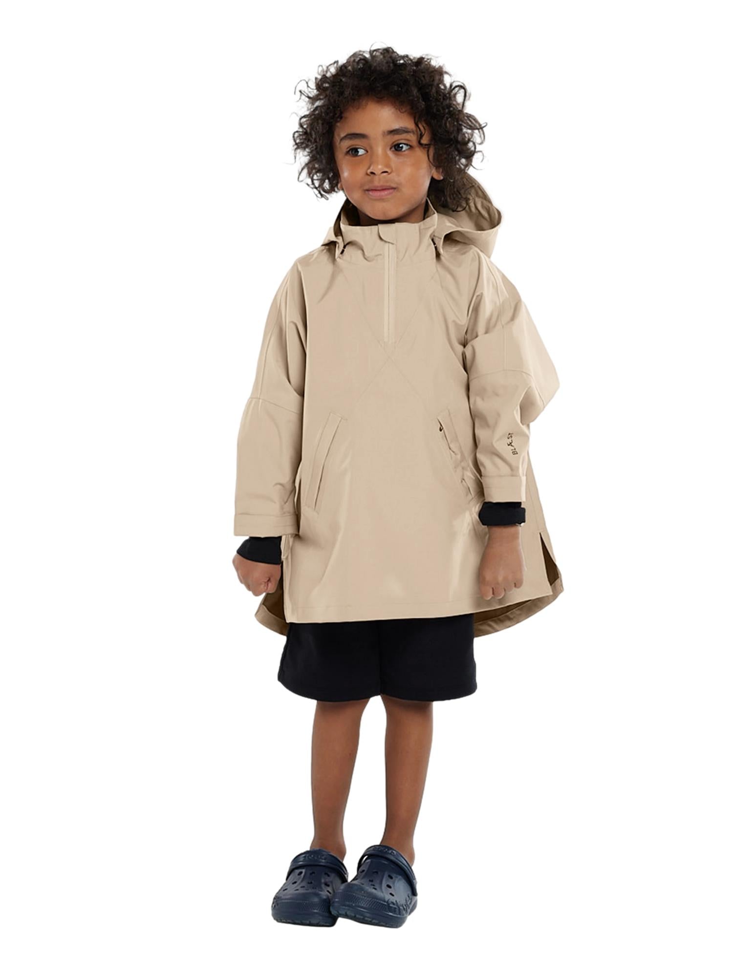 Blæst Aalesund Mini Poncho Beige Jakke Beige - modostore.no
