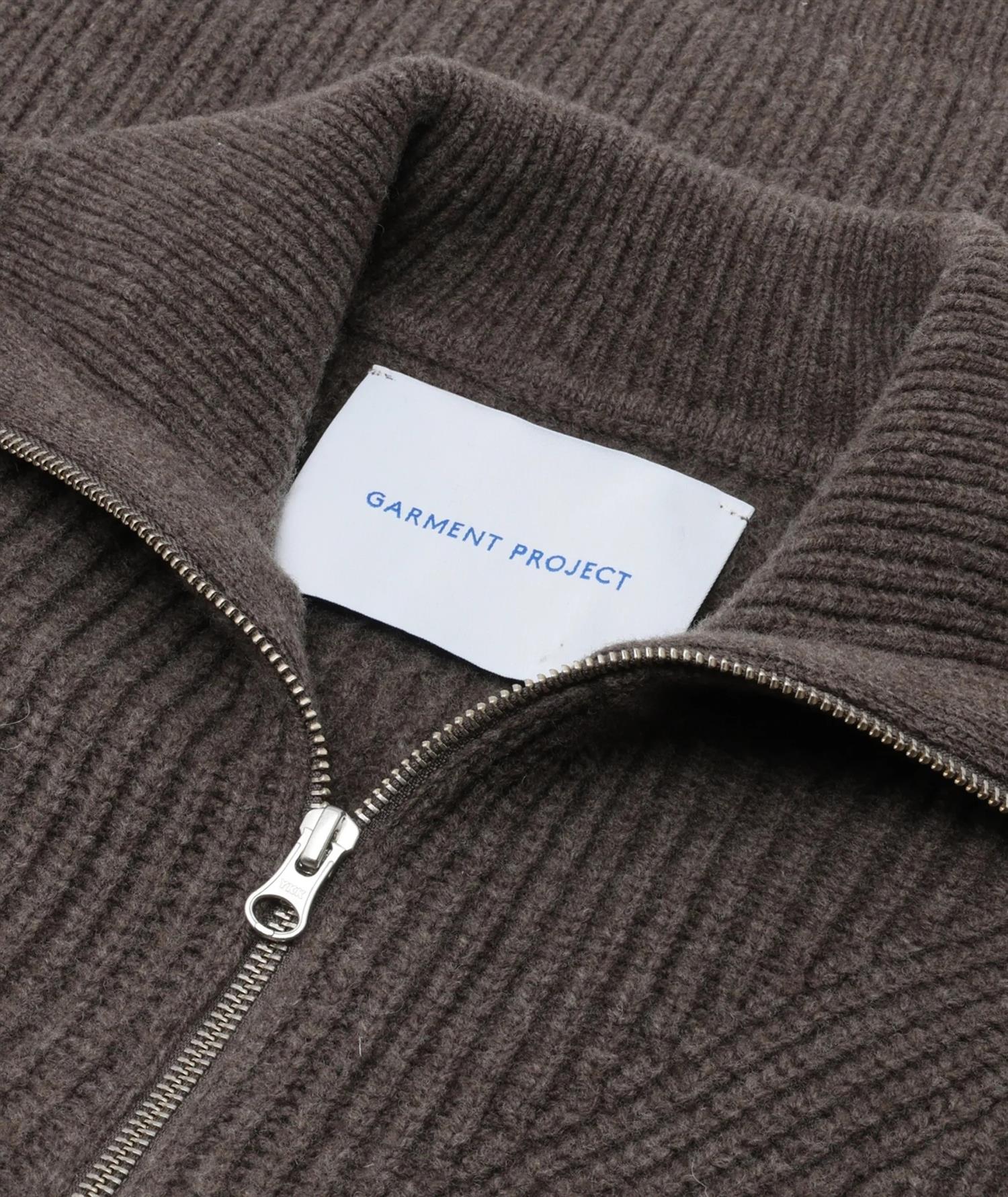 Garment Project Half Zip Wool Knit Genser Brun