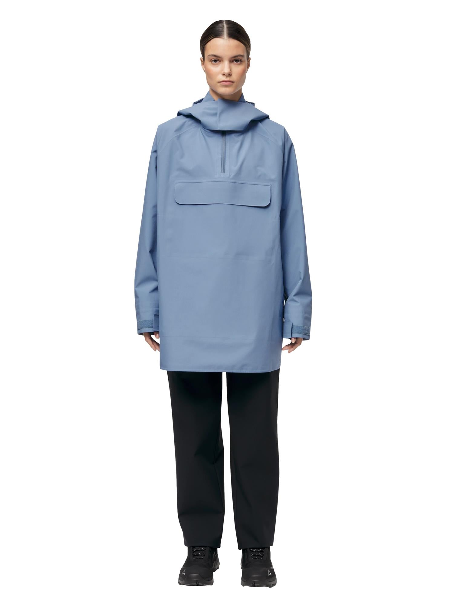 Blæst Voss Poncho Blue Hour Jakke Lyseblå
