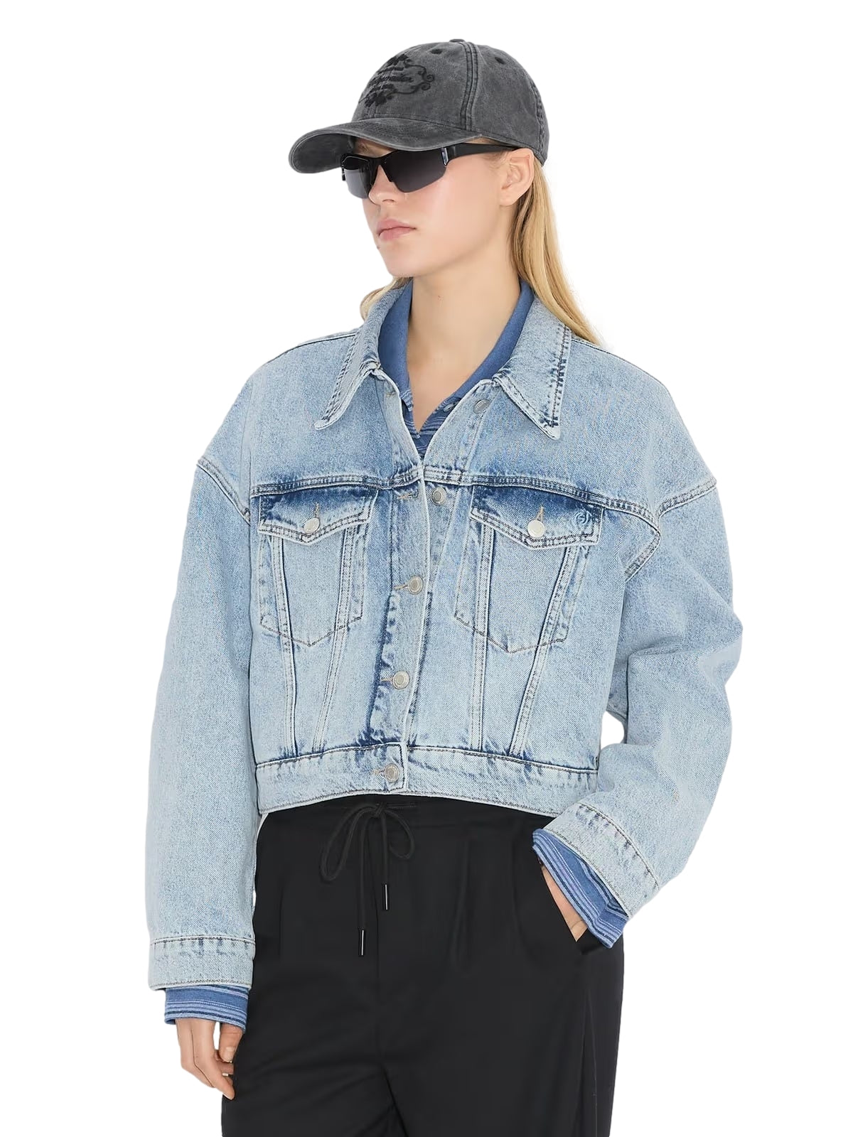 Holzweiler W Cropped Denim Jacket Jakke Lyseblå - modostore.no