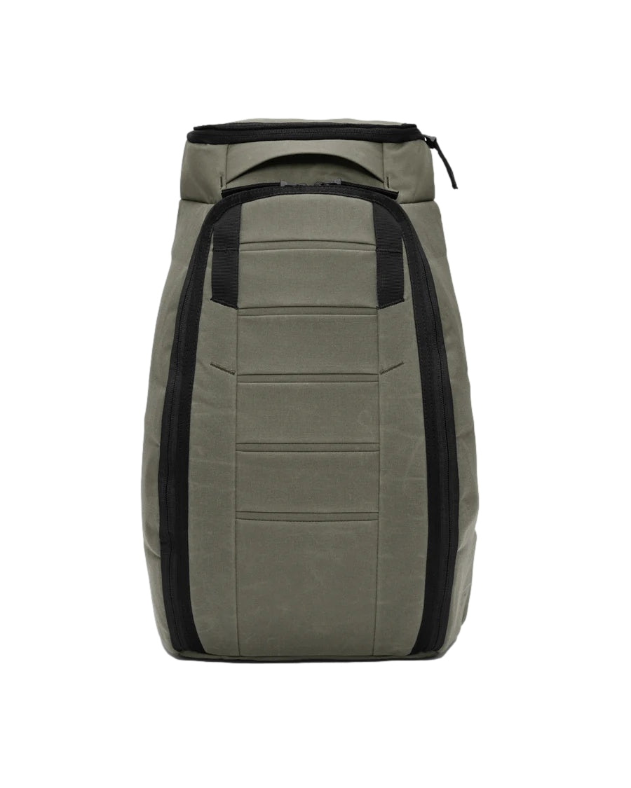 Douchebags DB Hugger Backpack 25L Forest Green Sekk Grønn Og Sort - modostore.no