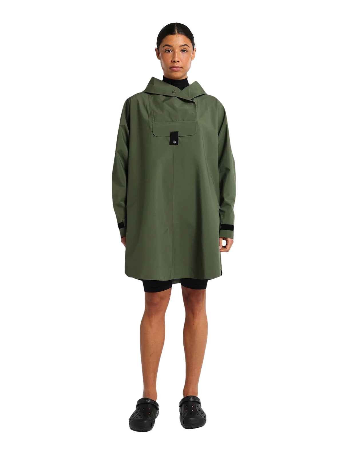 Blæst Bergen Poncho Dusty Green Jakke Oliven - modostore.no