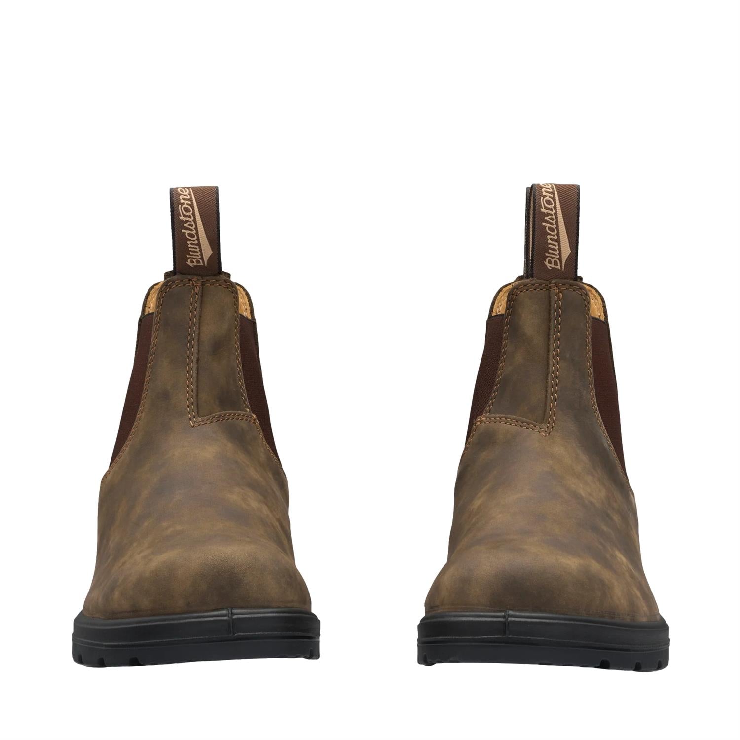 Brun melert Blundstone 585 Chelsea sko med lær- og teksturelementer, komfortabelt design og elastiske sider for enkel påkledning.