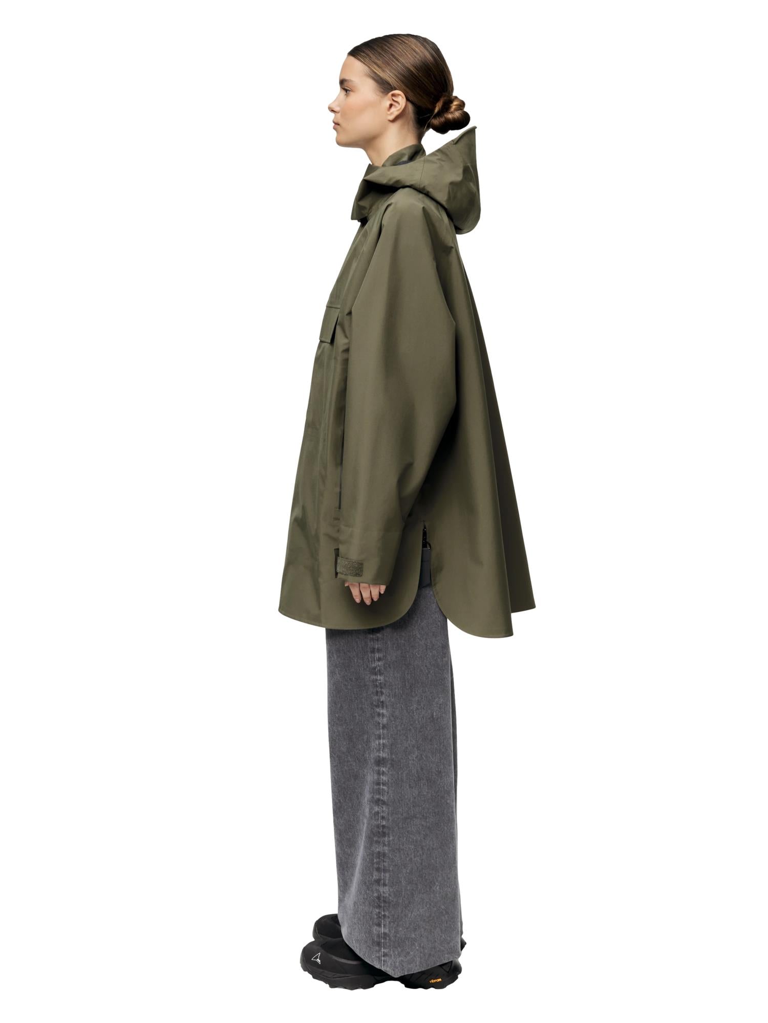 Blæst Voss Poncho Grape Leaf Jakke Oliven