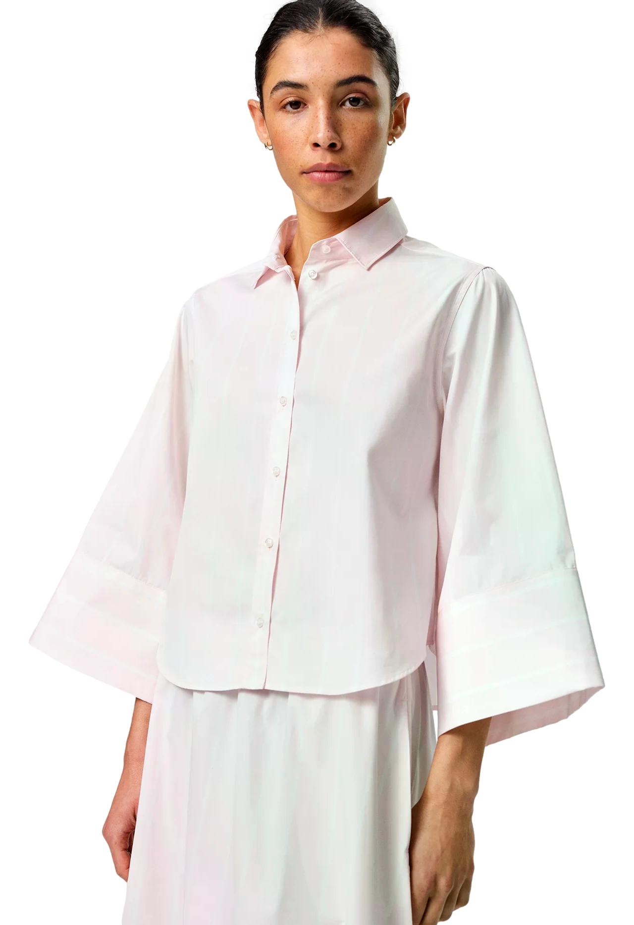 Julie Josephine Anja rosa stripete skjorte, bomullsbluse med lange ermer og klassisk krage, for en elegant og komfortabel stil.