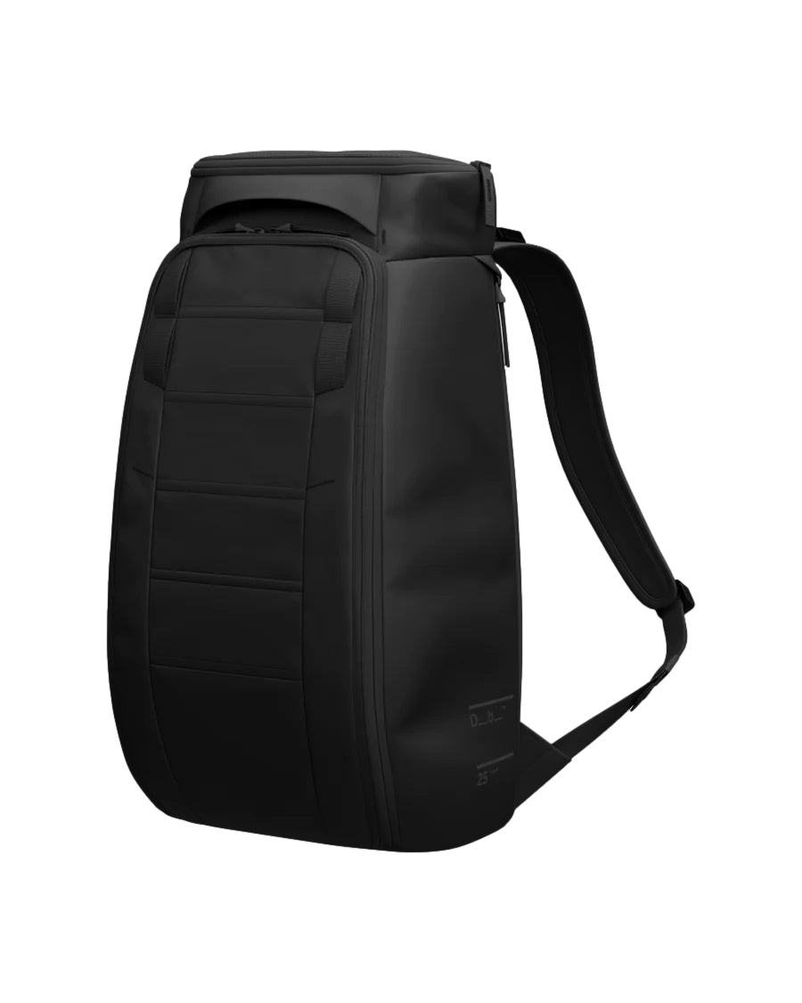 Douchebags DB Hugger Backpack 25L Black Out Sekk Sort - modostore.no