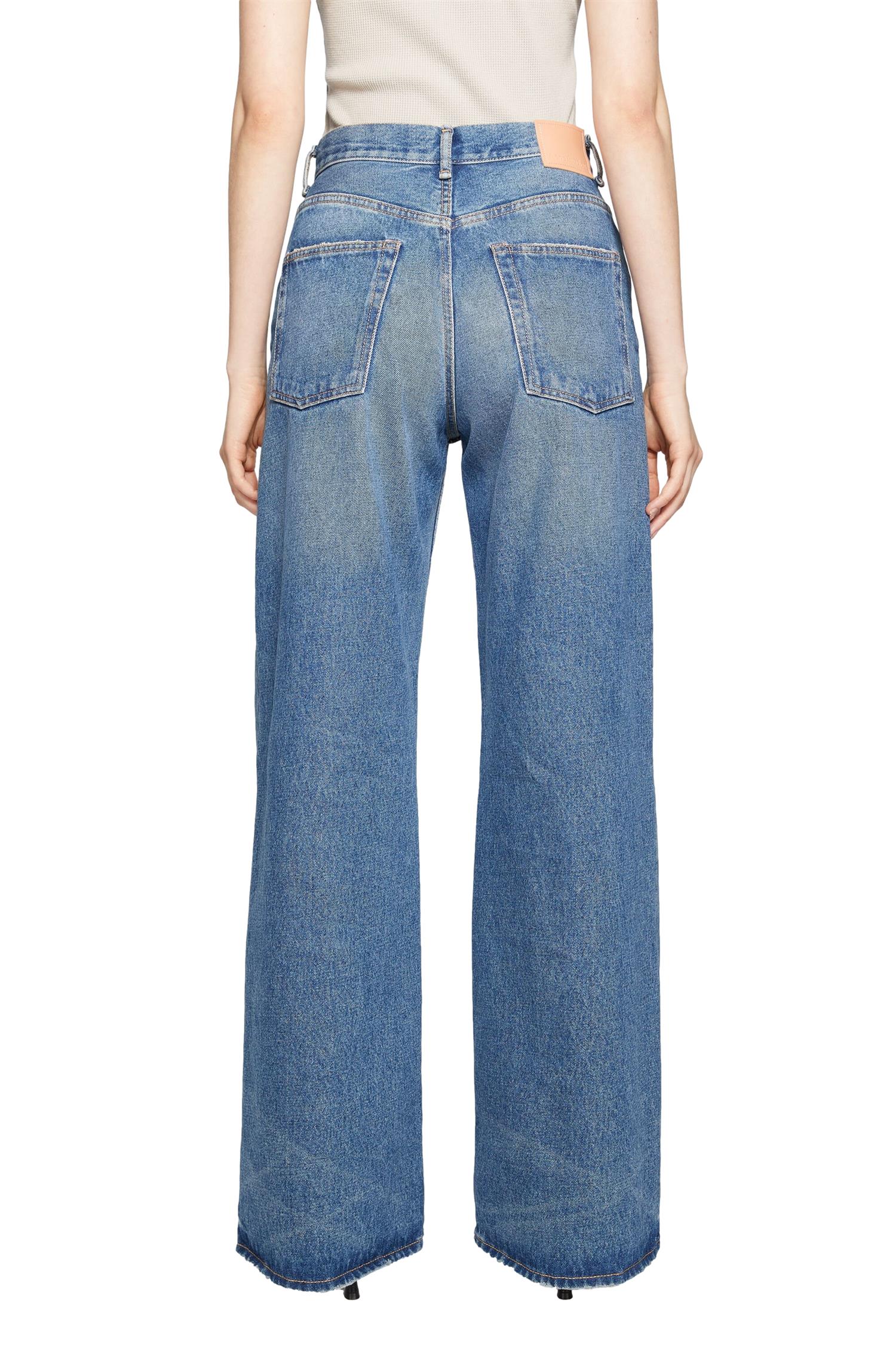 Acne Regular Fit Jeans - 2022F Jeans Blå - modostore.no