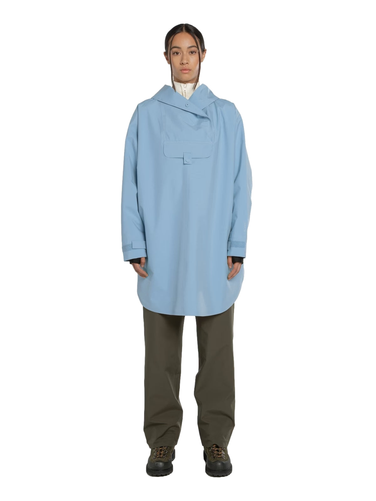 Blæst Bergen Poncho Airy Blue Jakke Lyseblå - modostore.no