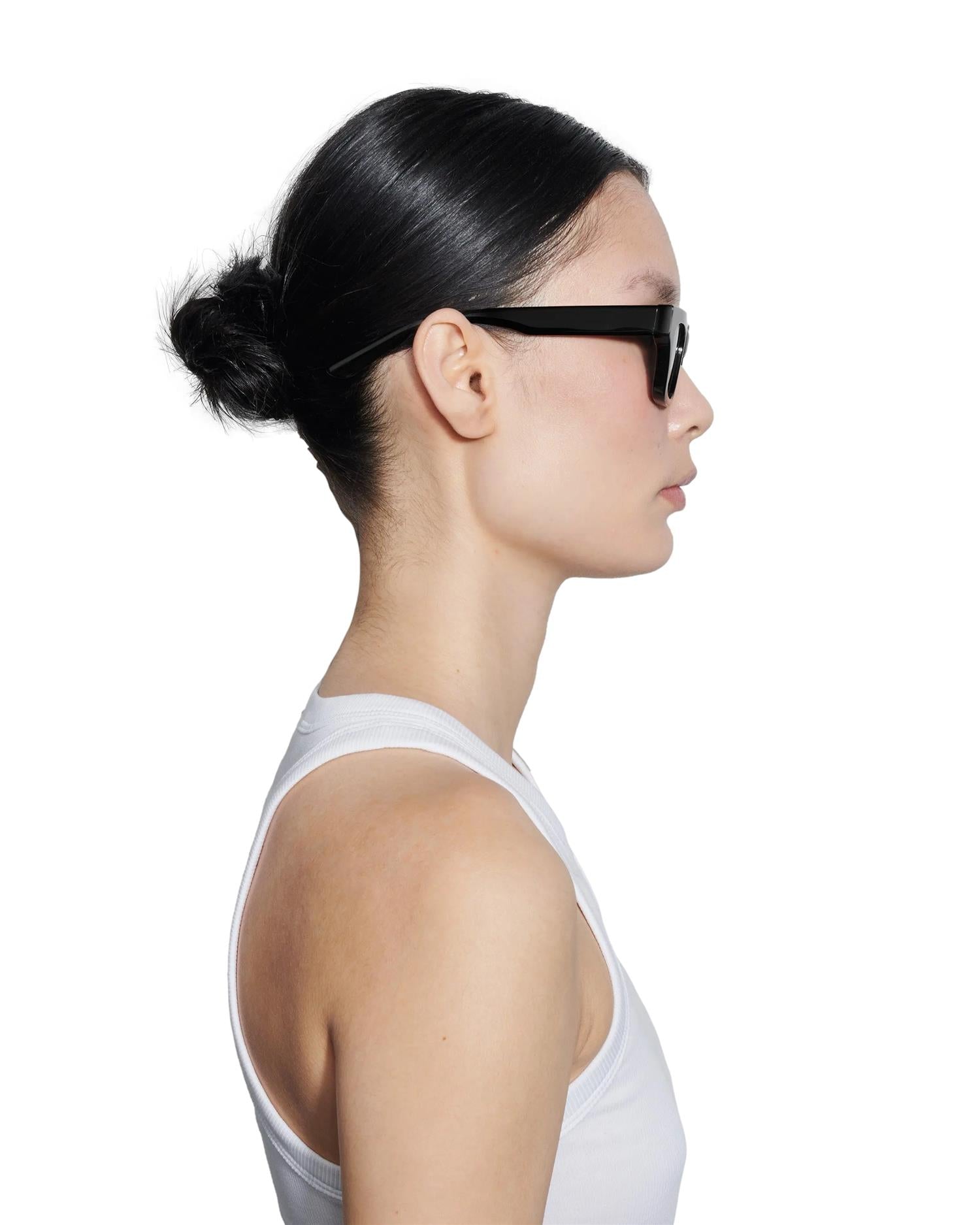 Chimi Eyewear 11 Black Solbriller Sort - modostore.no