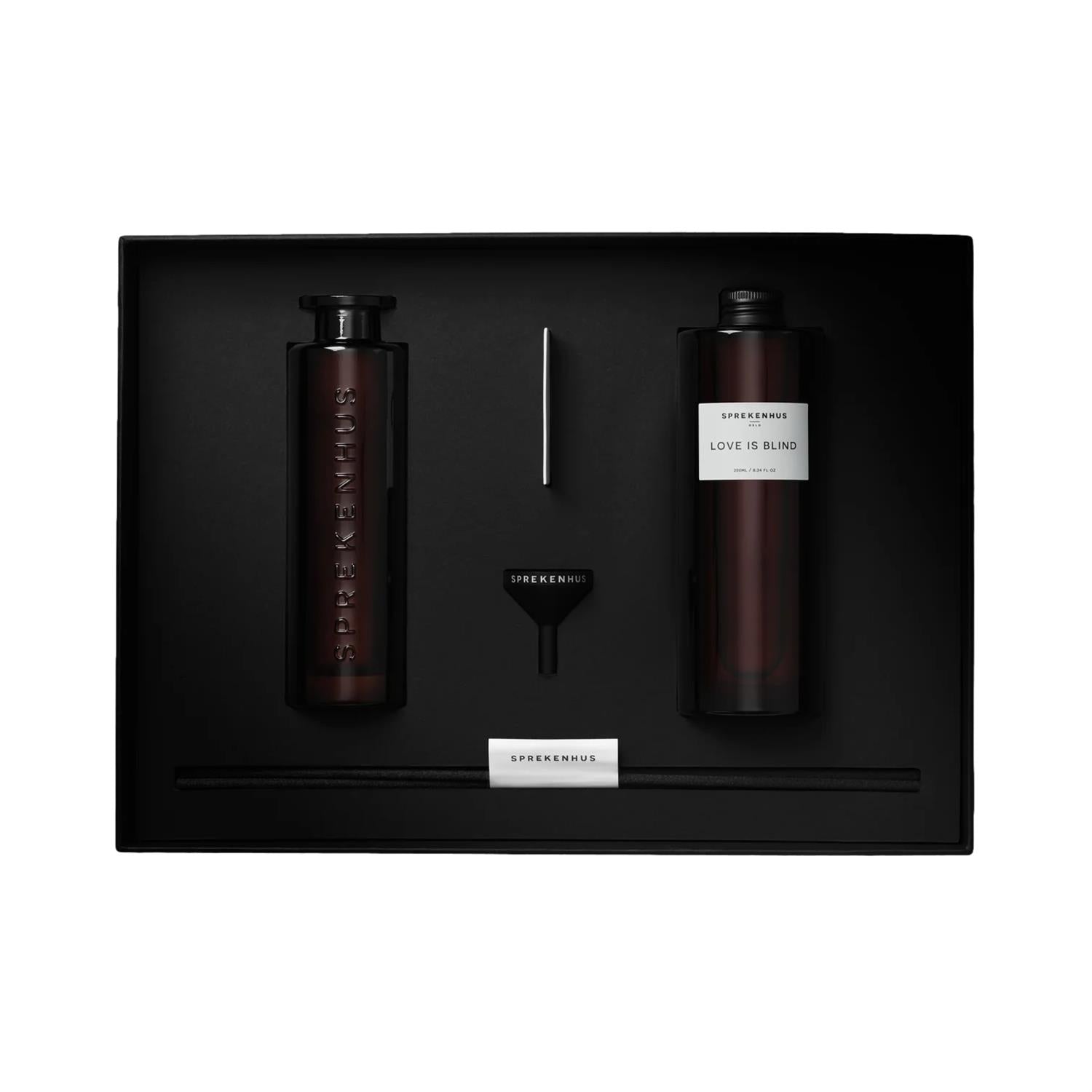 Sprekenhus Diffuser Kit 250ml - love is Blind Duftpinner Hvit - modostore.no