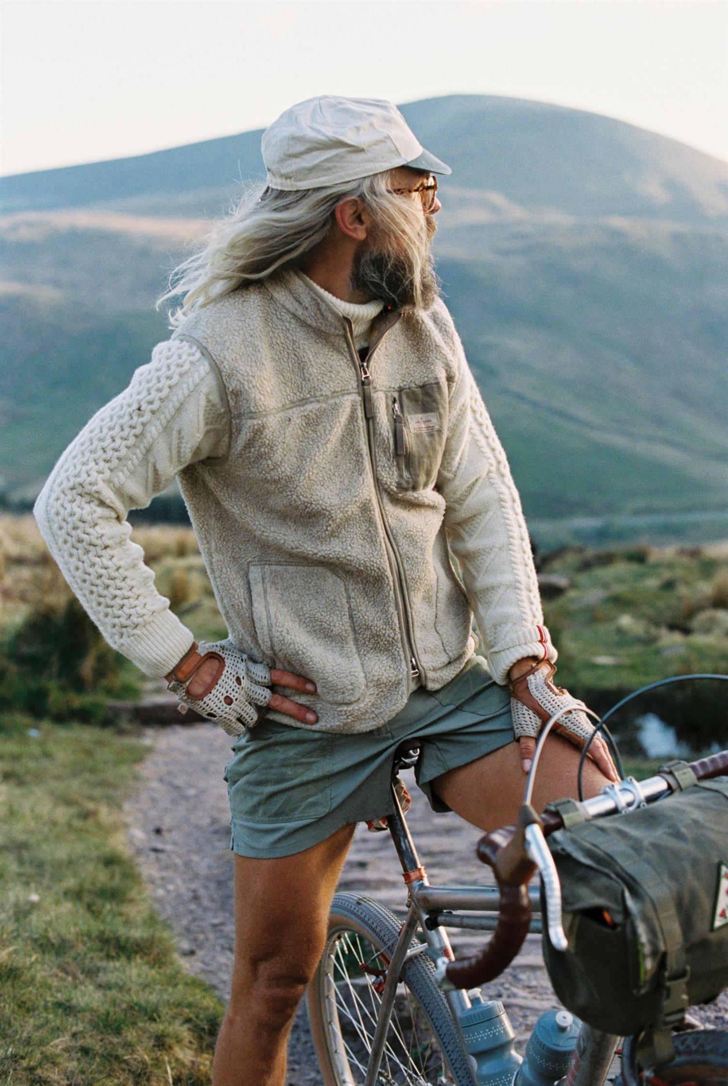 Amundsen Heroes Wool Fleece Vest Mens Vest Beige