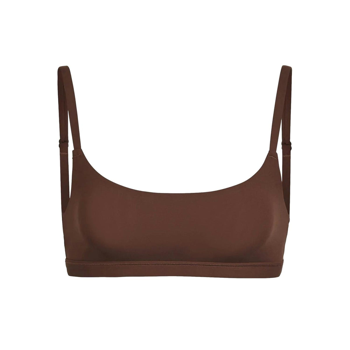 SKIMS Fits Everybody Scoop Bralette i mørkebrun, komfortabelt undertøy for kvinner, mykt og formtilpasset i fargen cocoa.
