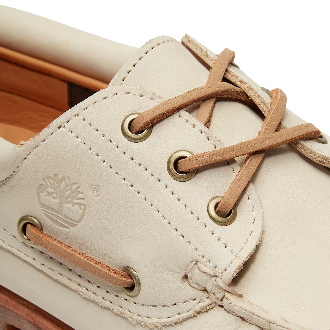 Beige Timberland Authentic Lake House 3-Eye Lug Boat Shoes for her, med lærreimer og robuste såler.