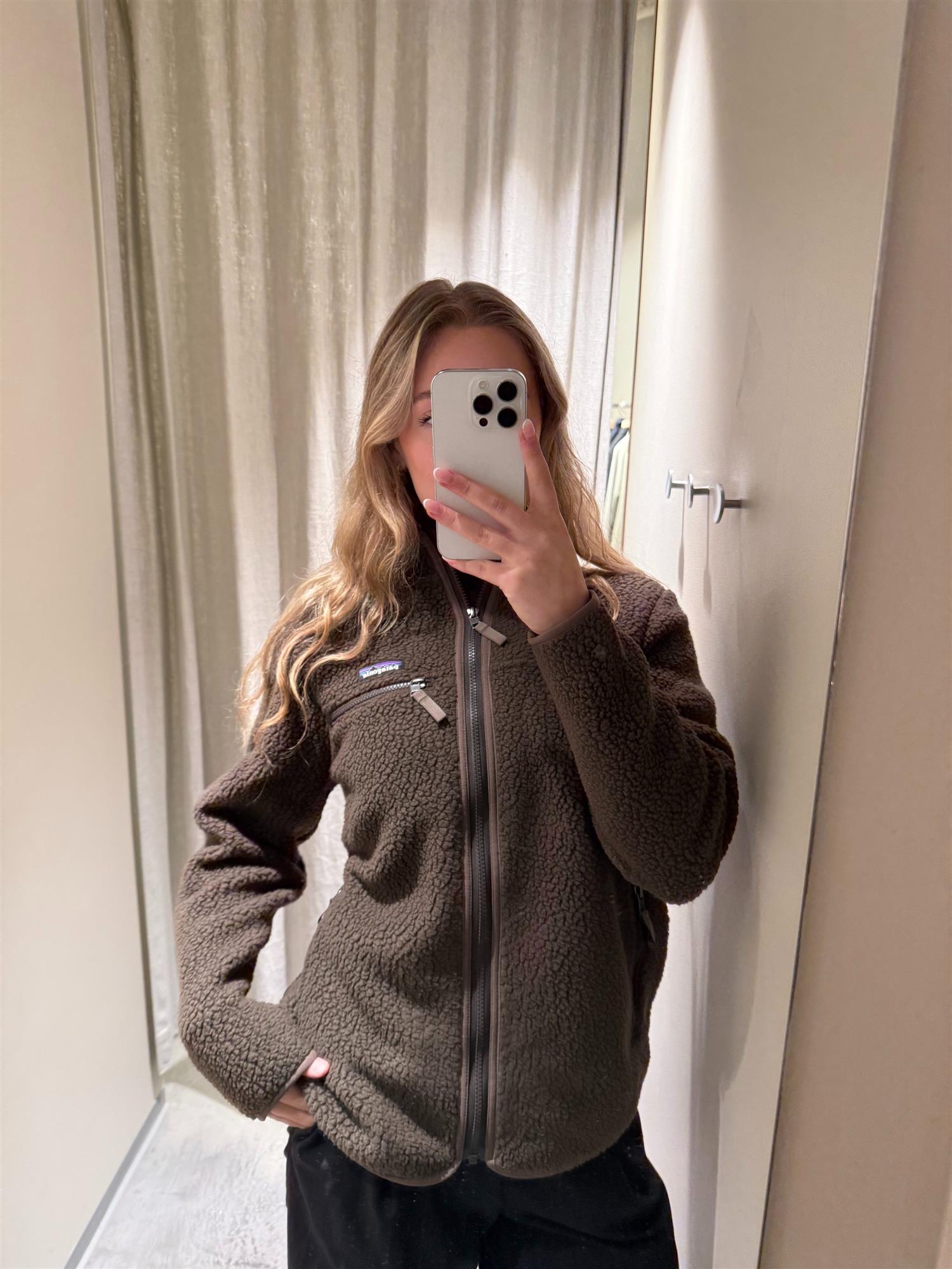 Patagonia W Retro Pile Jkt Otter Brown Jakke Brun
