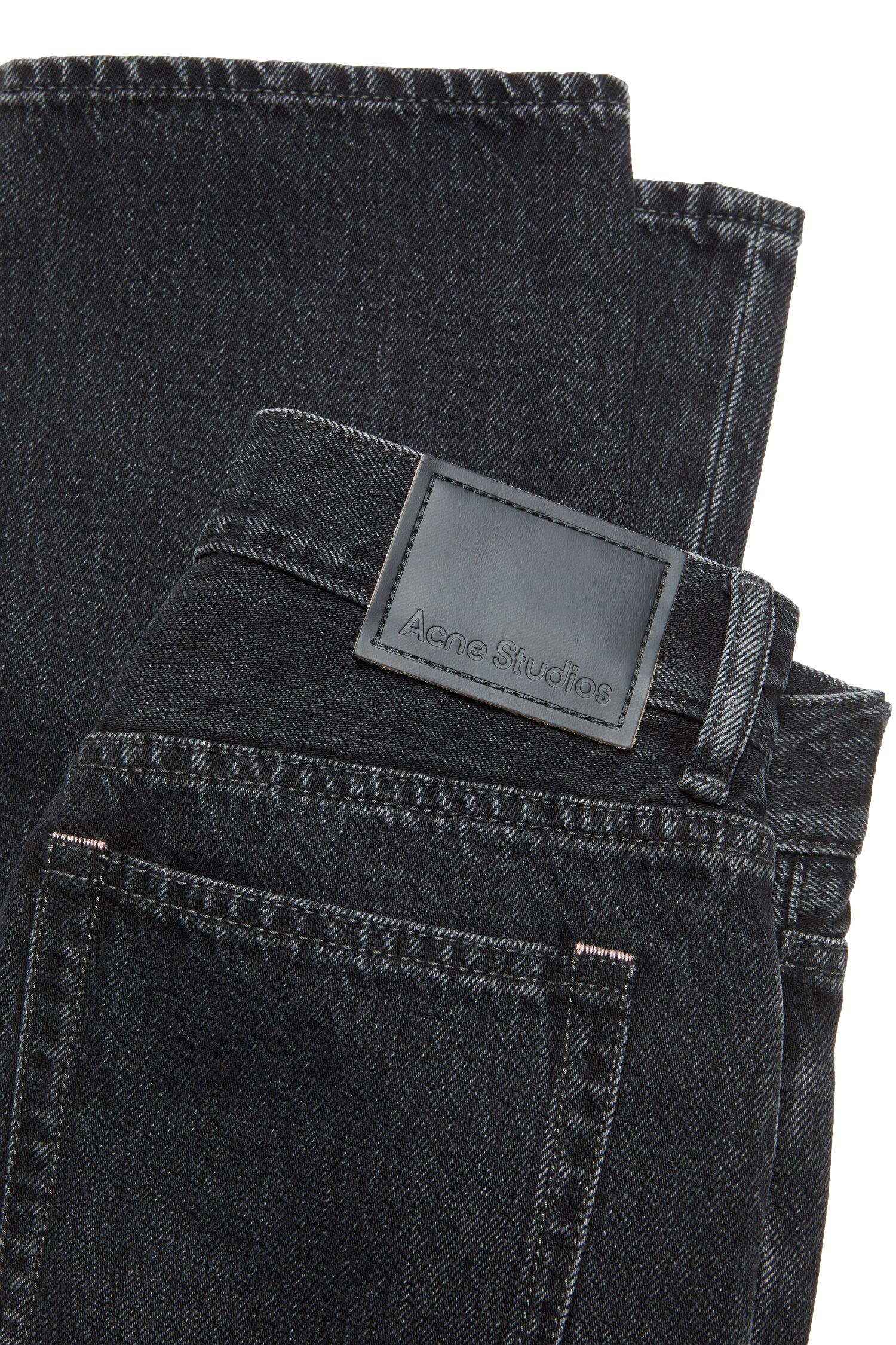 Acne Regular Fit Jeans - 2022F Jeans Vasket Sort - modostore.no