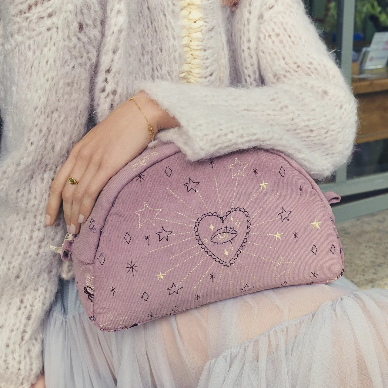 Maanesten Makeup Bag Big Purple Theatre Toalettmappe Lyselilla