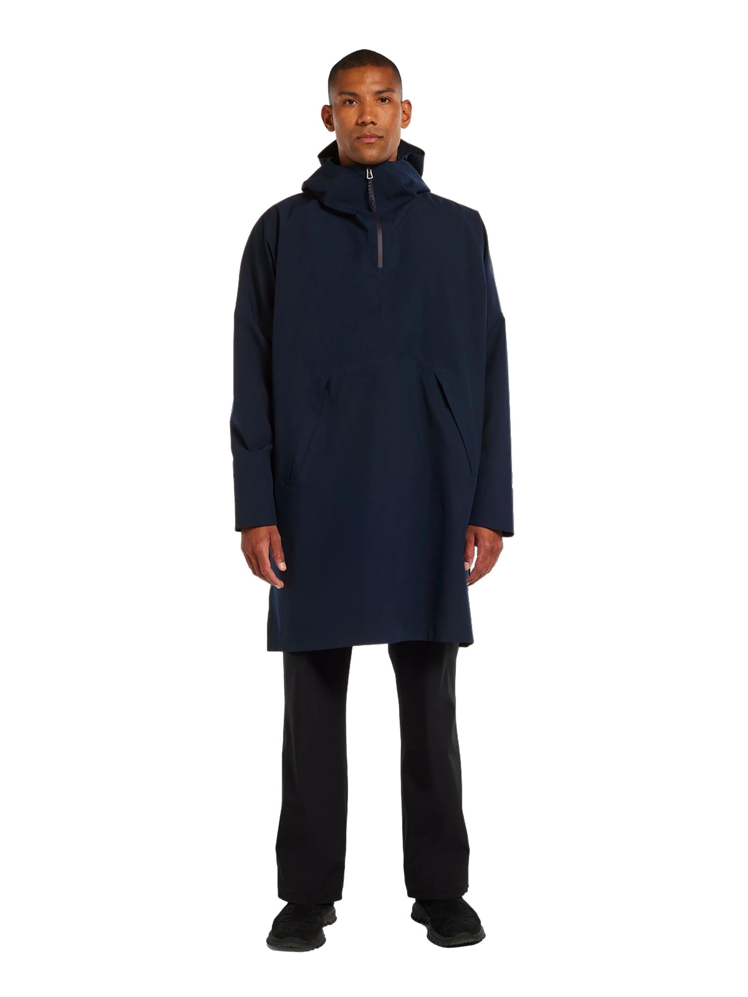 Blæst Aalesund Poncho Dark Navy Jakke Navy - modostore.no