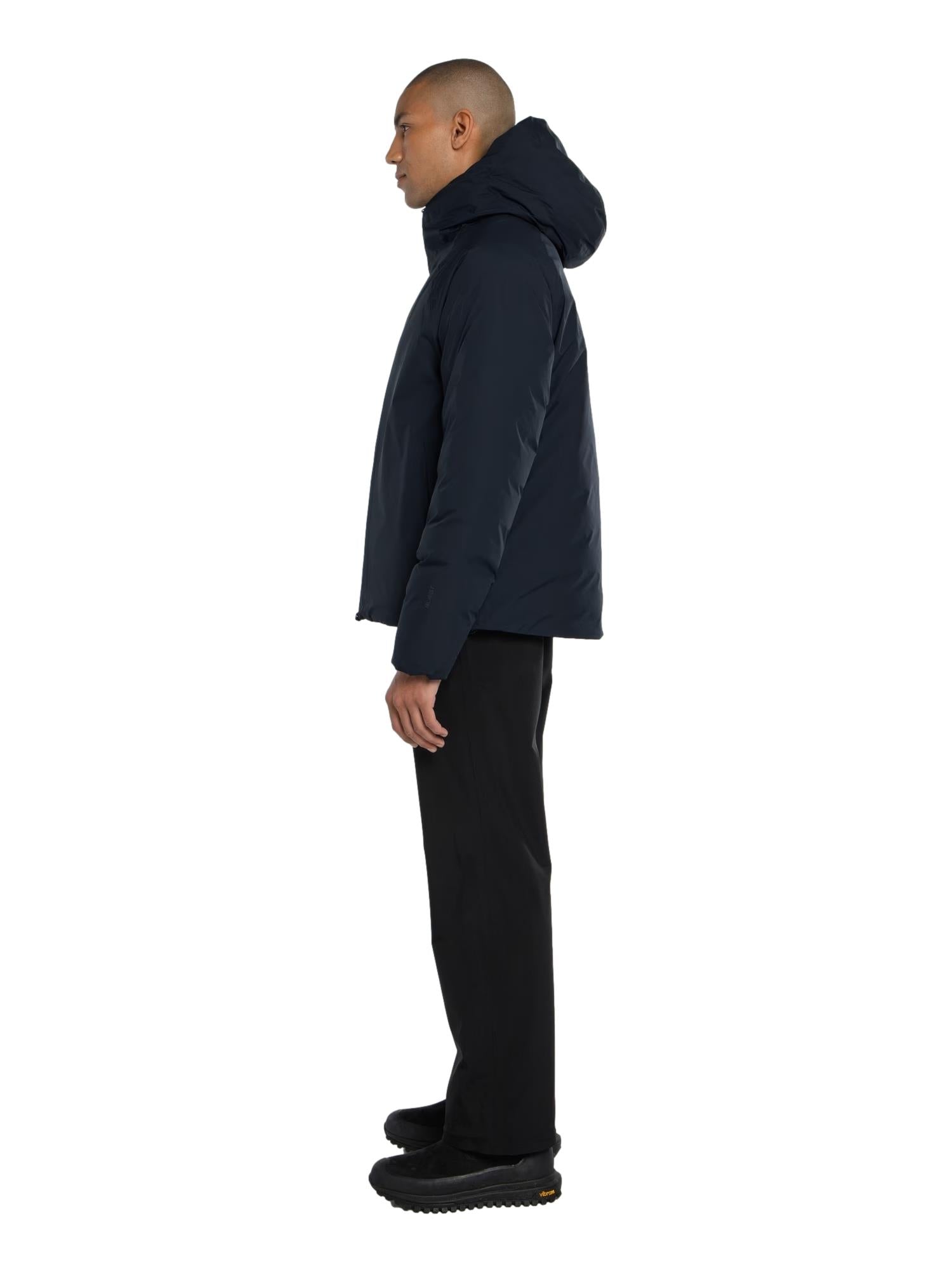 Blæst Runde Down Jacket Dark Navy Jakke Marine - modostore.no