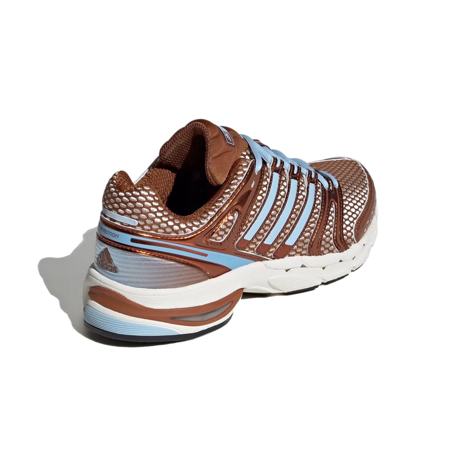 Brune Adidas Adistar Control 5 joggesko med komfortabel passform og støtdempende såle, perfekt for løping og trening.