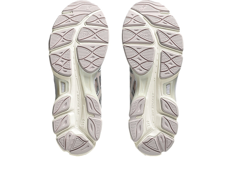 Asics Gel-Cumulus 16 Pink Cloud/Pure Silver Sko Lys Rosa