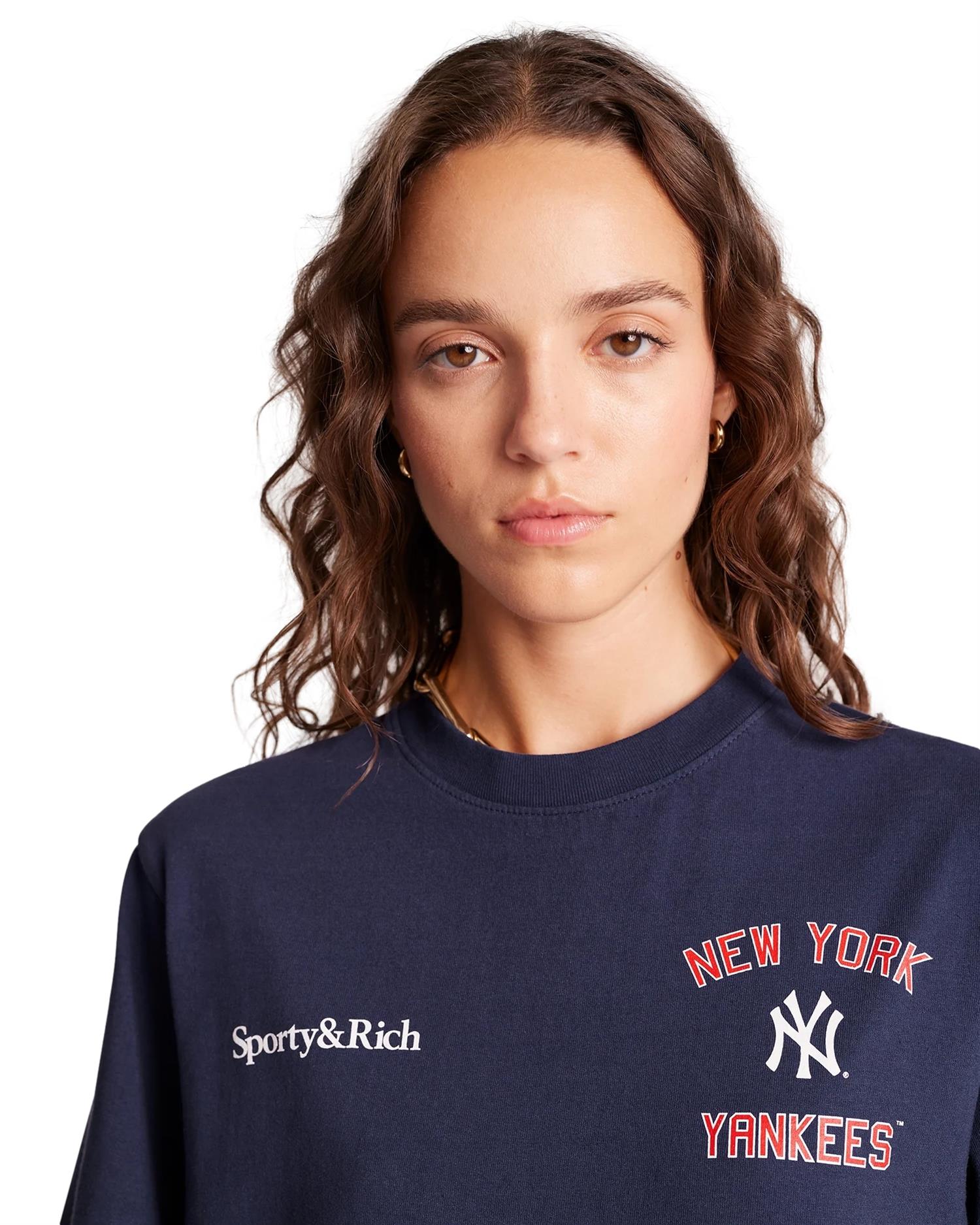 Sporty & Rich Home Run T-Shirt Crewneck Navy - modostore.no