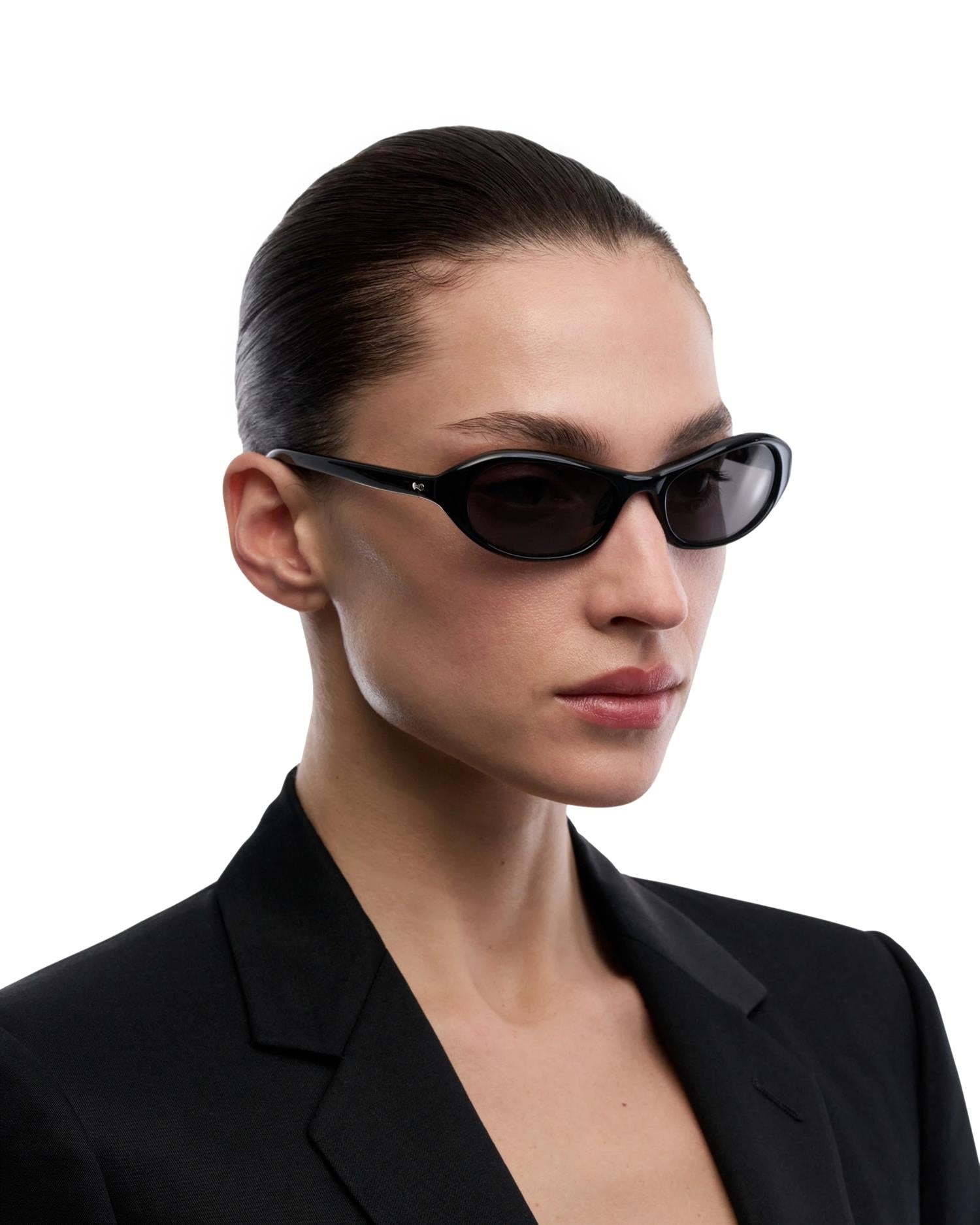 Chimi Eyewear Aria Black Solbriller Sort - modostore.no